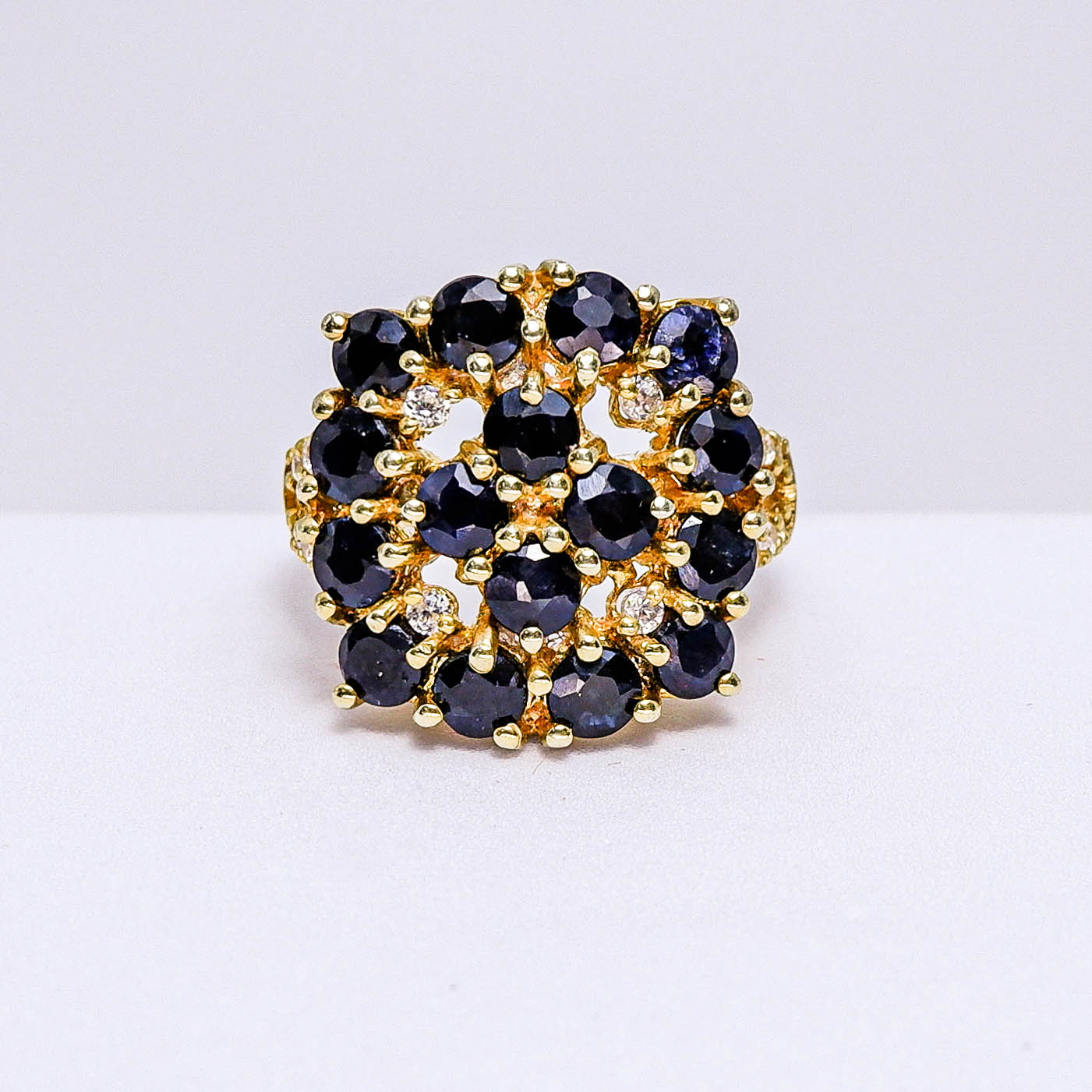 แหวนเงินแท้ 925 ฝังพลอย ไพลินกาญจน์ (Blue Sapphire) + เซอร์คอน (Zircon)
