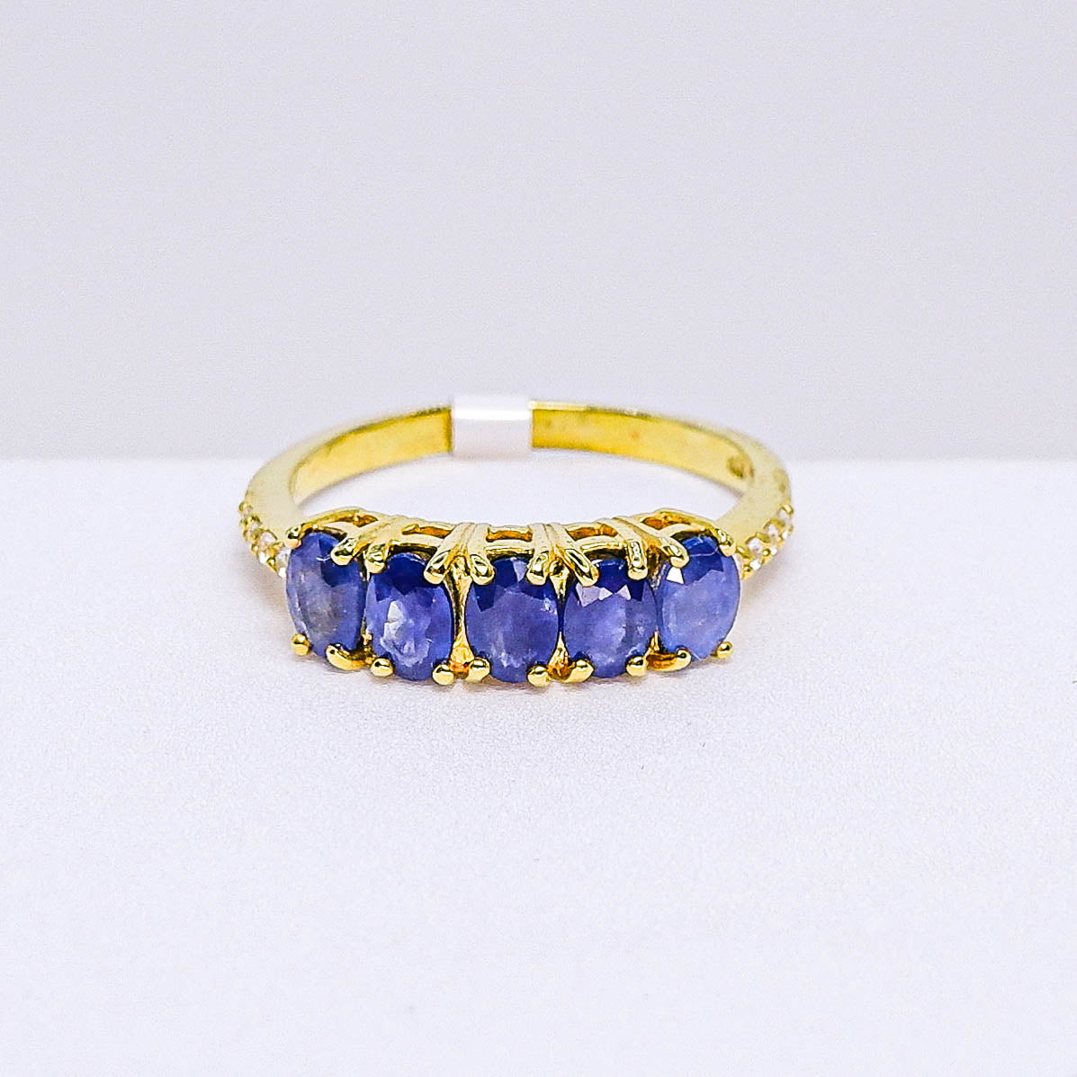 แหวนเงินแท้ 925 ฝังพลอย ไพลิน (Blue Sapphire) + เซอร์คอน (Zircon)