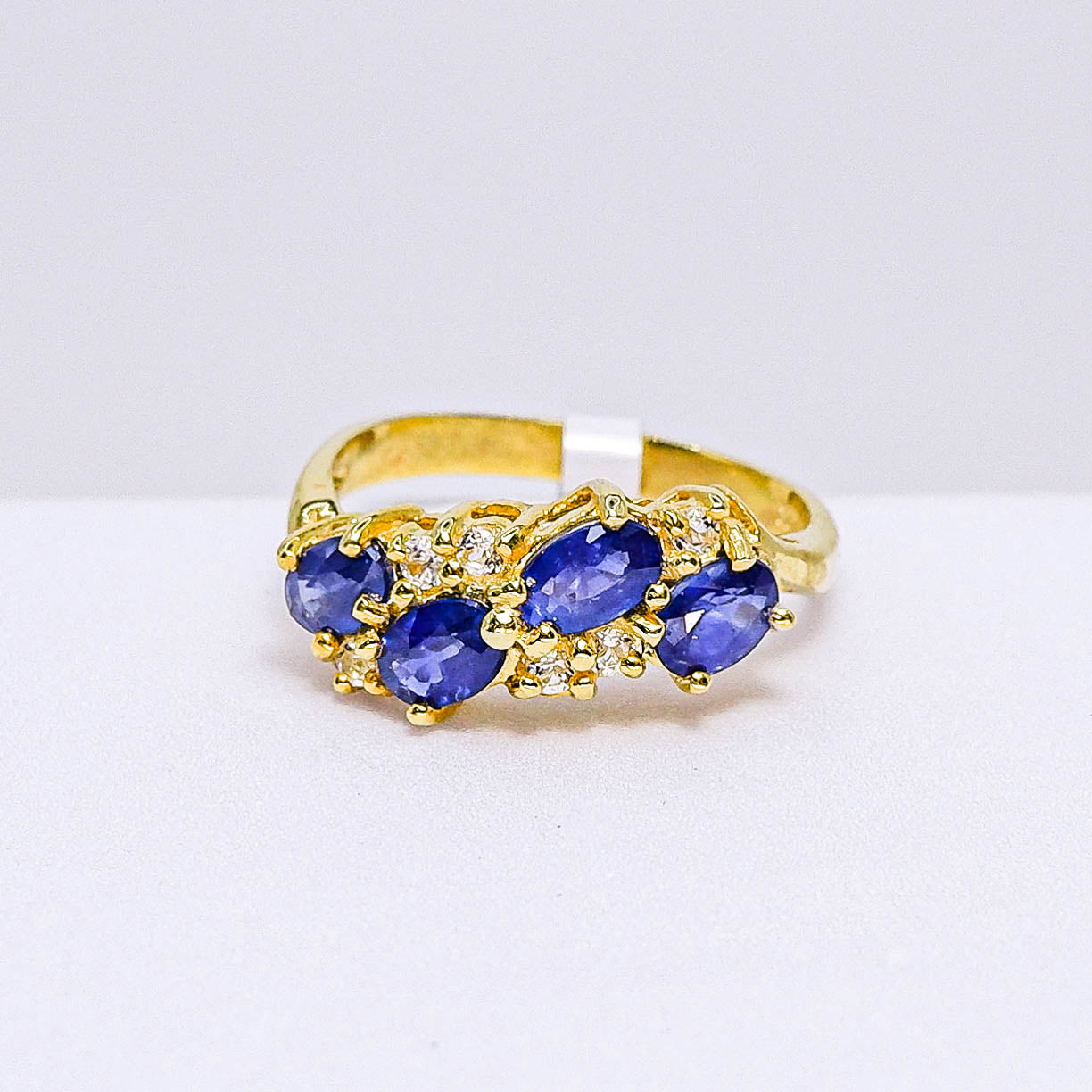 แหวนเงินแท้ 925 ฝังพลอย ไพลิน (Blue Sapphire) + เซอร์คอน (Zircon)