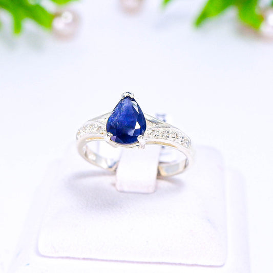 แหวนเงินแท้ 925 ฝังพลอย ไพลิน (Blue Sapphire) + ไวท์โทพาส (whitetopaz)