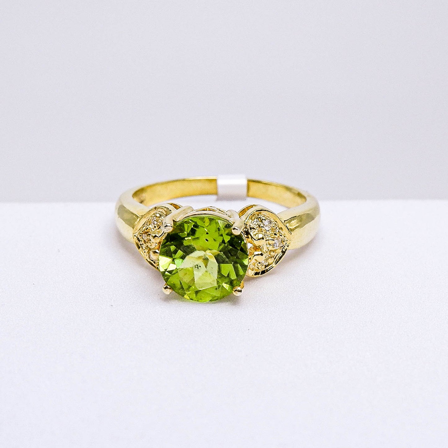แหวนเงินแท้ 925 ฝังพลอย เพอริดอท (Peridot) + เซอร์คอน (Zircon)