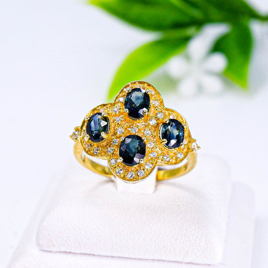 แหวนเงินแท้ 925 ฝังพลอย เขียวส่อง (green Sapphire) + เซอร์คอน (Zircon)