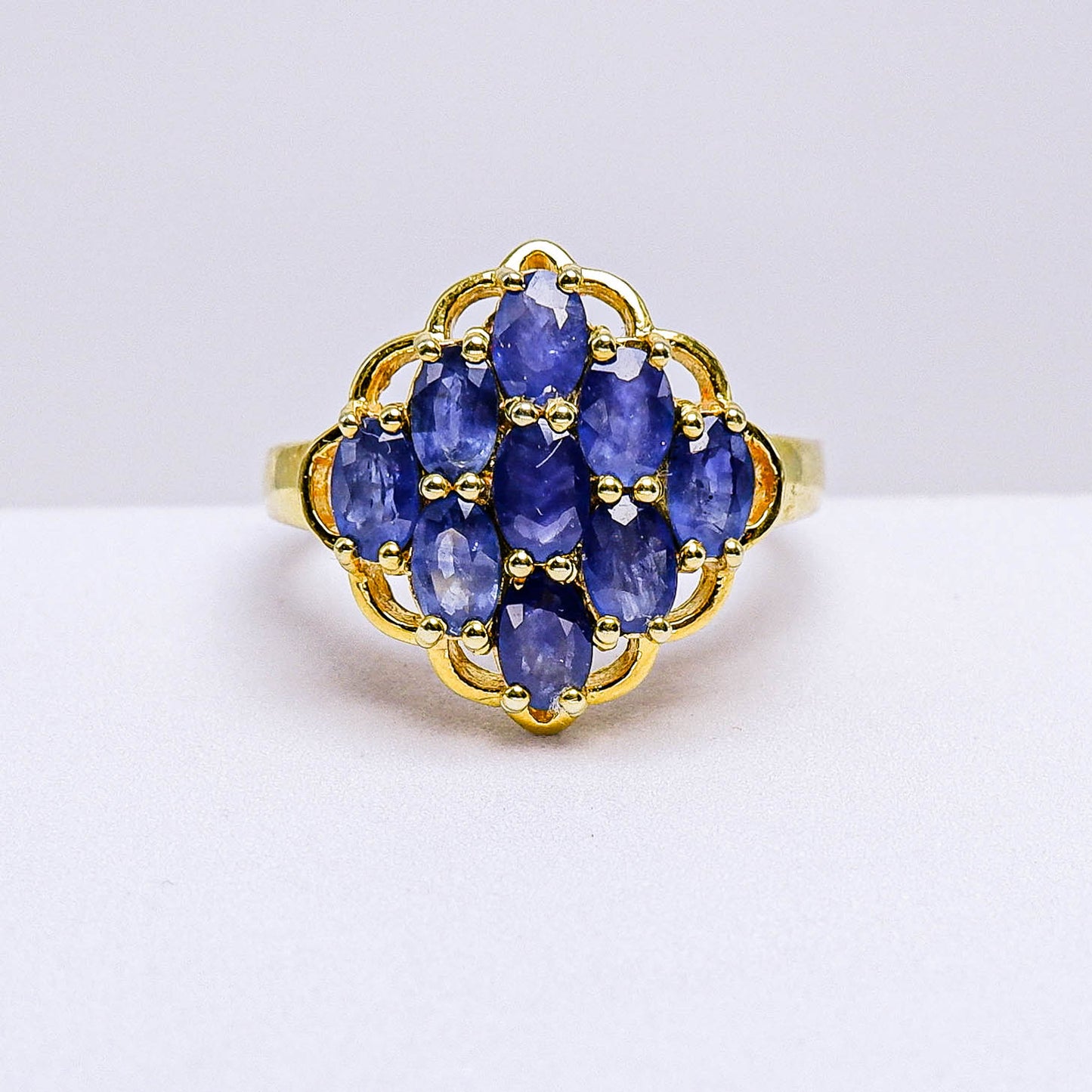 แหวนเงินแท้ 925 ฝังพลอย ไพลินมาบีร่า (Mabira Blue Sapphire)