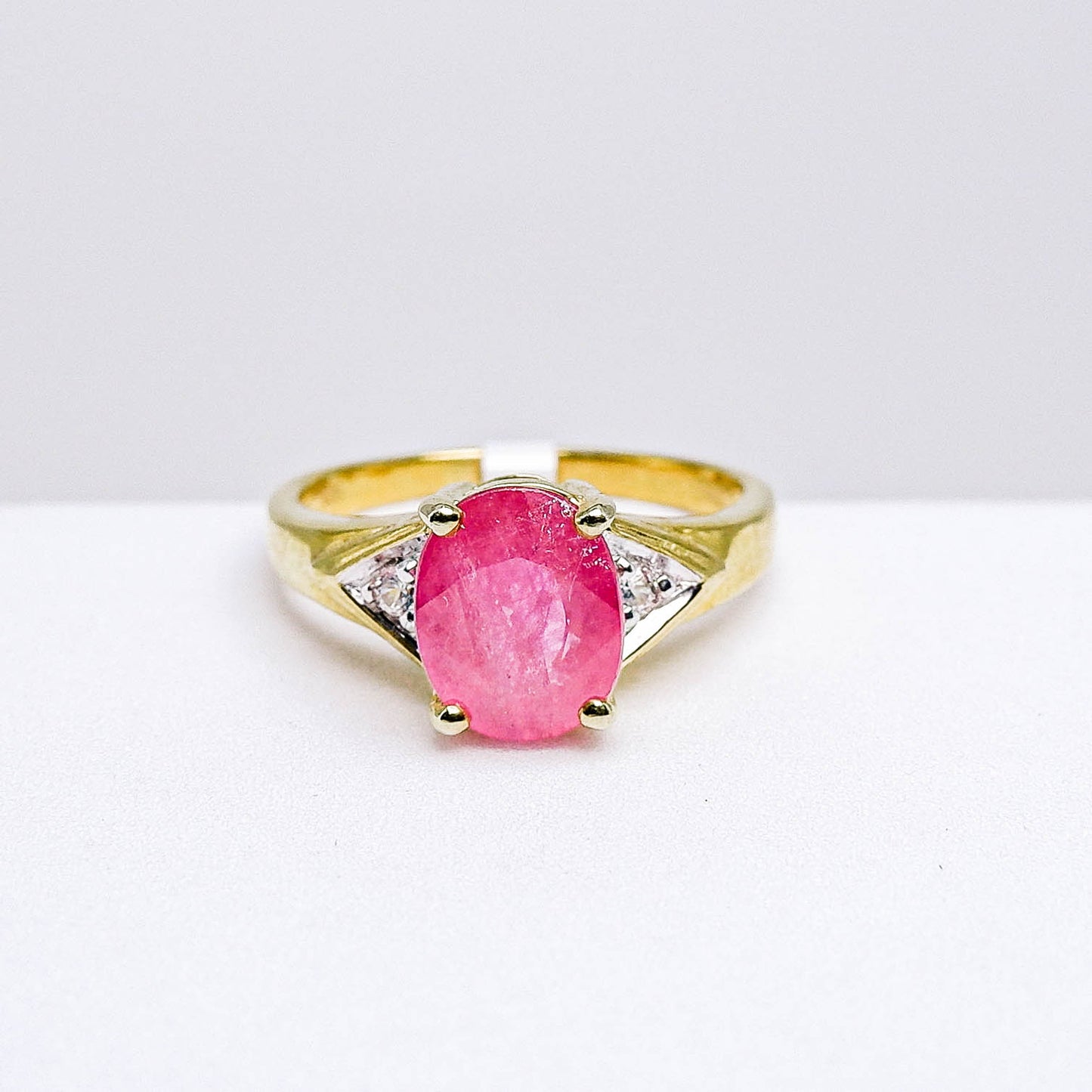 แหวนเงินแท้ 925 ฝังพลอย ทับทิมแทนซาเนีย (Tanzania Ruby) + เซอร์คอน (Zircon)