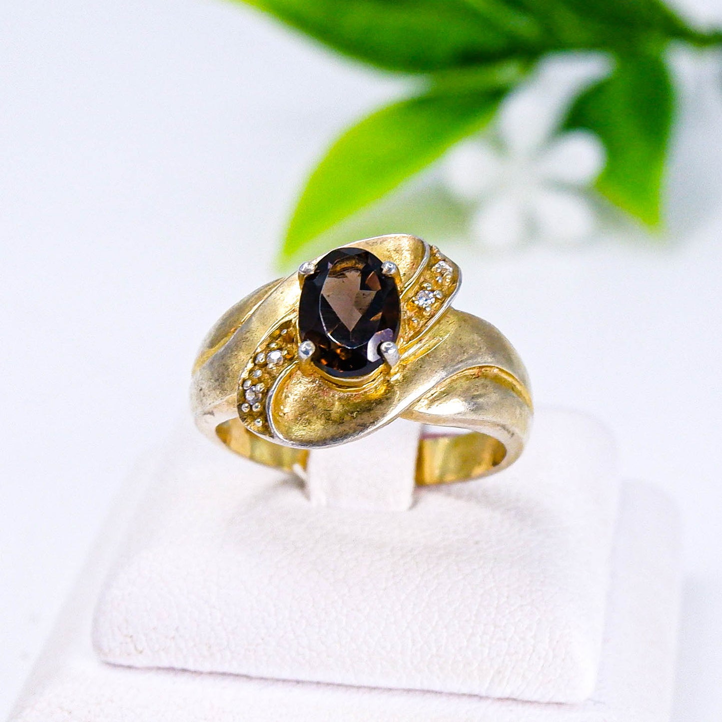 แหวนเงินแท้ 925 ฝังพลอย สโมคกี้ควอตซ (Smoky Quartz) + เซอร์คอน (Zircon)