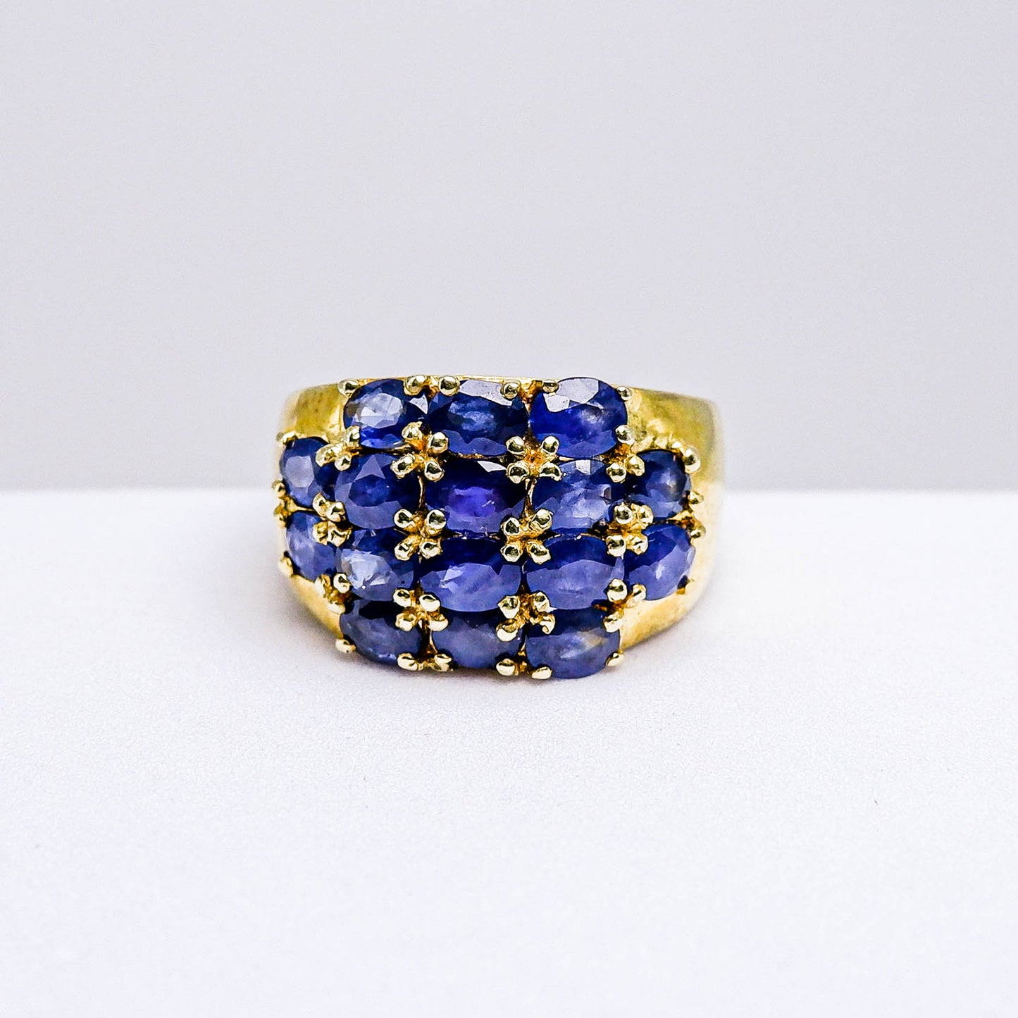 แหวนเงินแท้ 925 ฝังพลอย ไพลิน (Blue Sapphire)