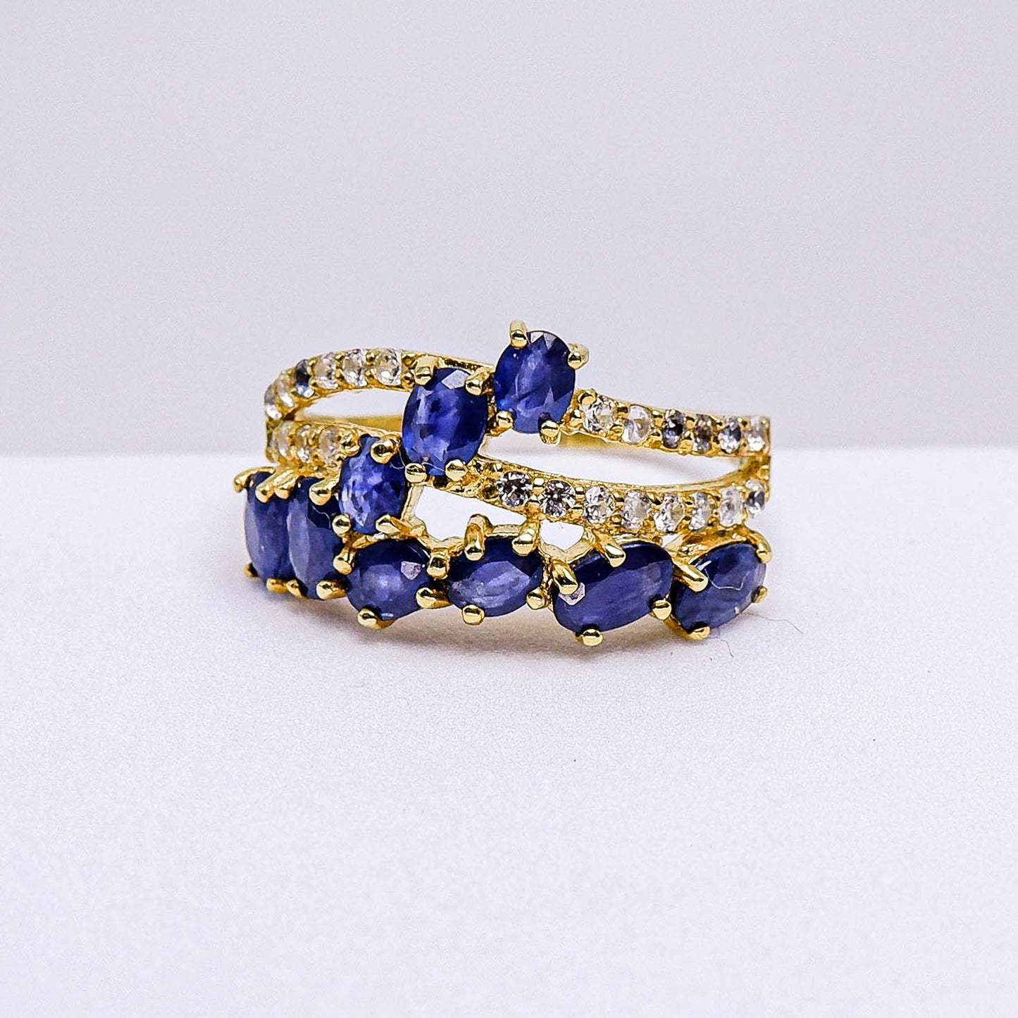 แหวนเงินแท้ 925 ฝังพลอย ไพลินมาบีร่า (Mabira Blue Sapphire) + เซอร์คอน (Zircon)