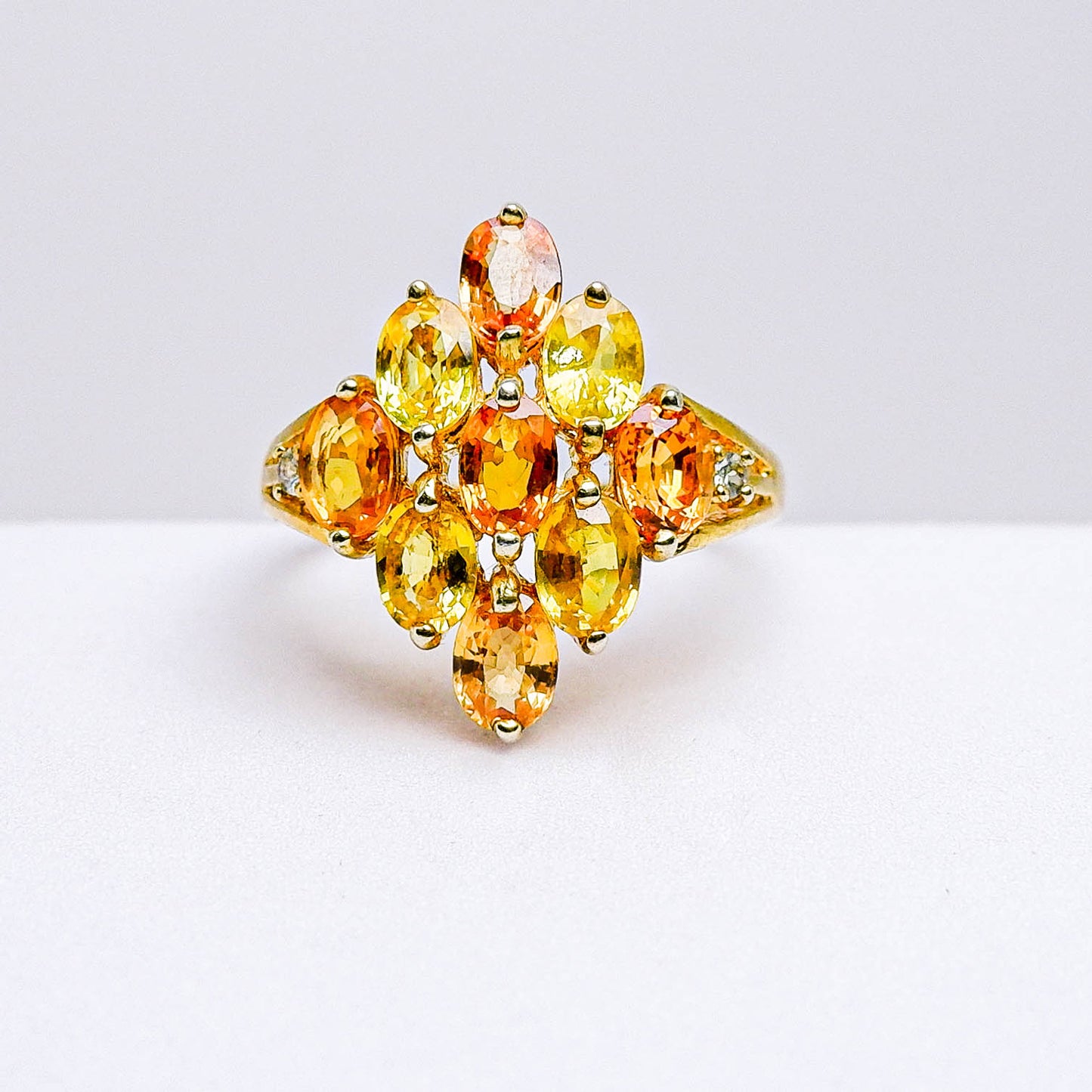 แหวนเงินแท้ 925 ฝังพลอย บุษราคัมบางกะจะ (Yellow Sapphire) + แฟนซีแซฟไฟร์  (Fancy Sapphire)