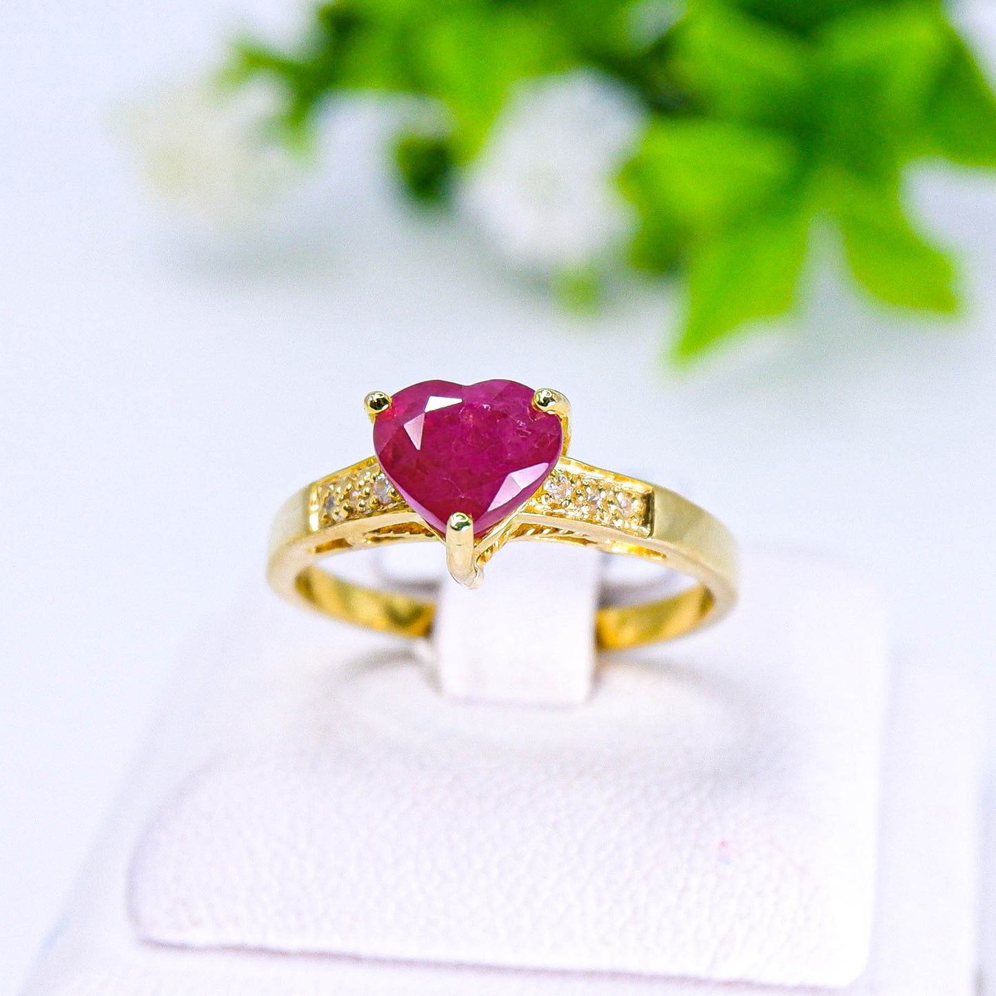 แหวนเงินแท้ 925 ฝังพลอย ทับทิมอาฟ (African Ruby) + เซอร์คอน (Zircon)
