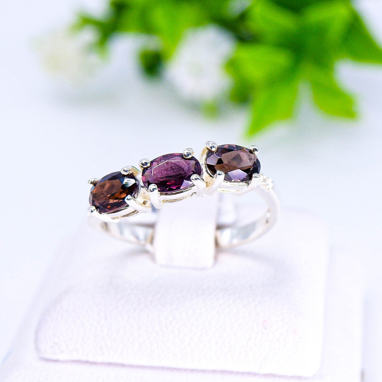 แหวนเงินแท้ 925 ฝังพลอย ทัวมาลีน (Tourmaline) + ไวท์โทพาส (whitetopaz)