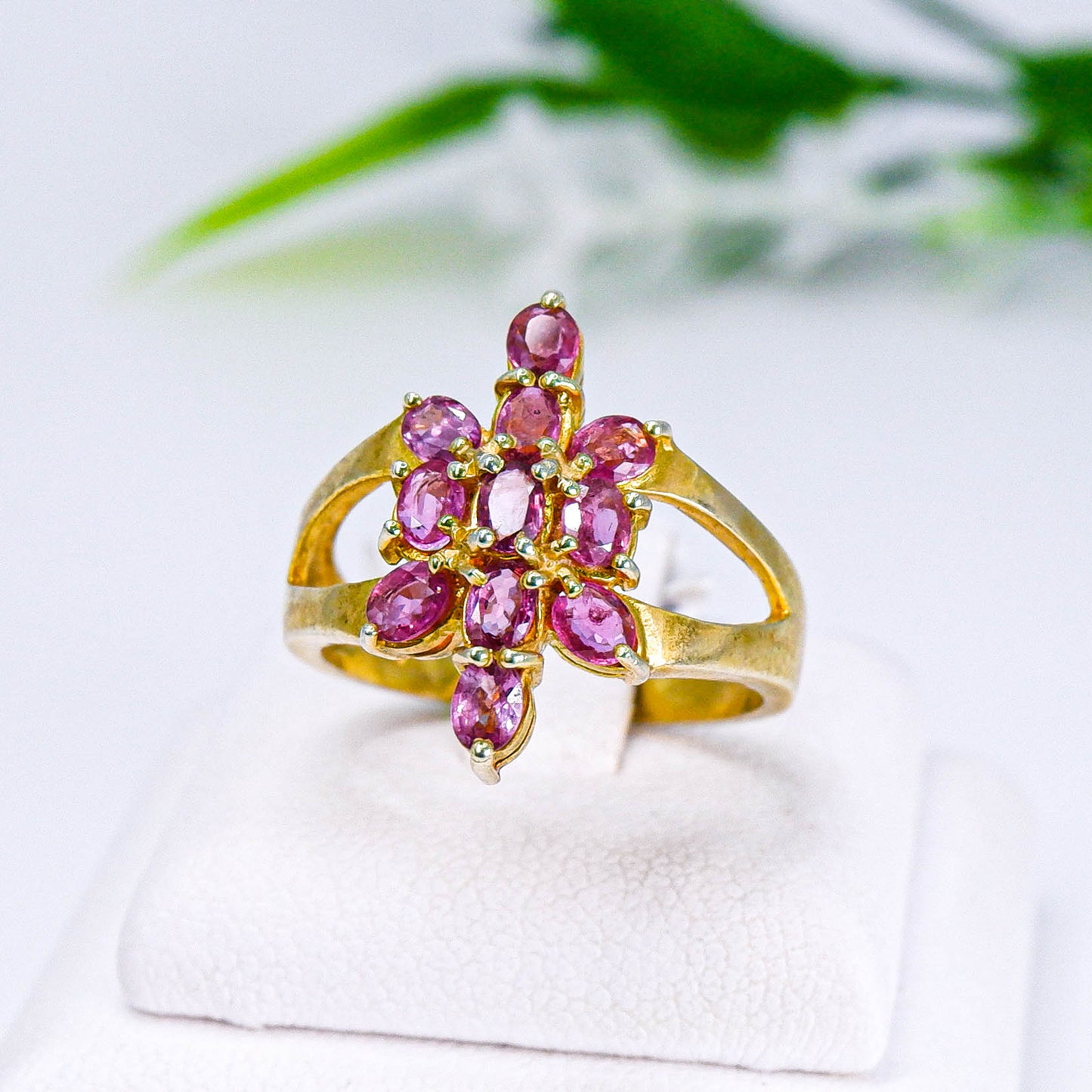 แหวนเงินแท้ 925 ฝังพลอย ทับทิมไทย (Siam Ruby)