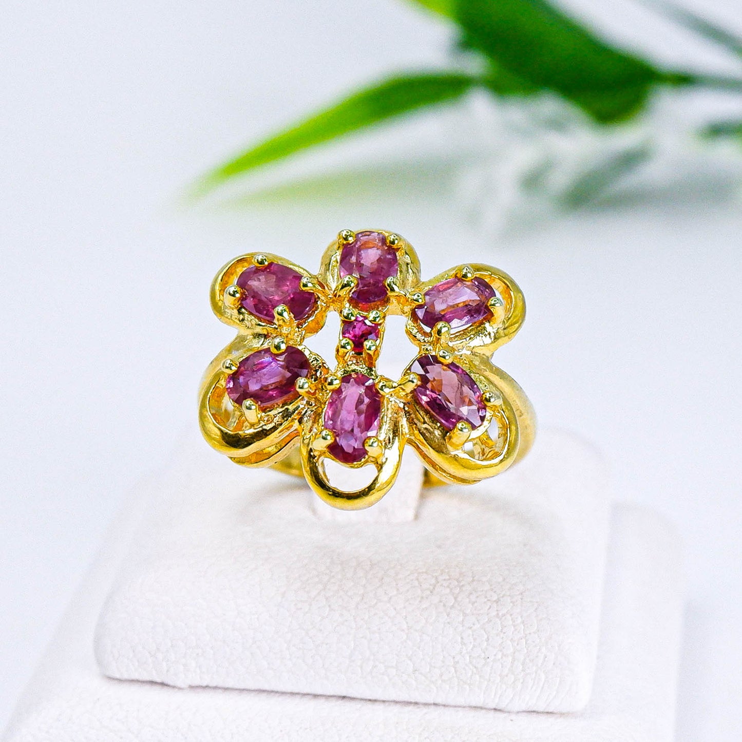 แหวนเงินแท้ 925 ฝังพลอย  แซฟไฟร์ไทย (Thai Sapphire)