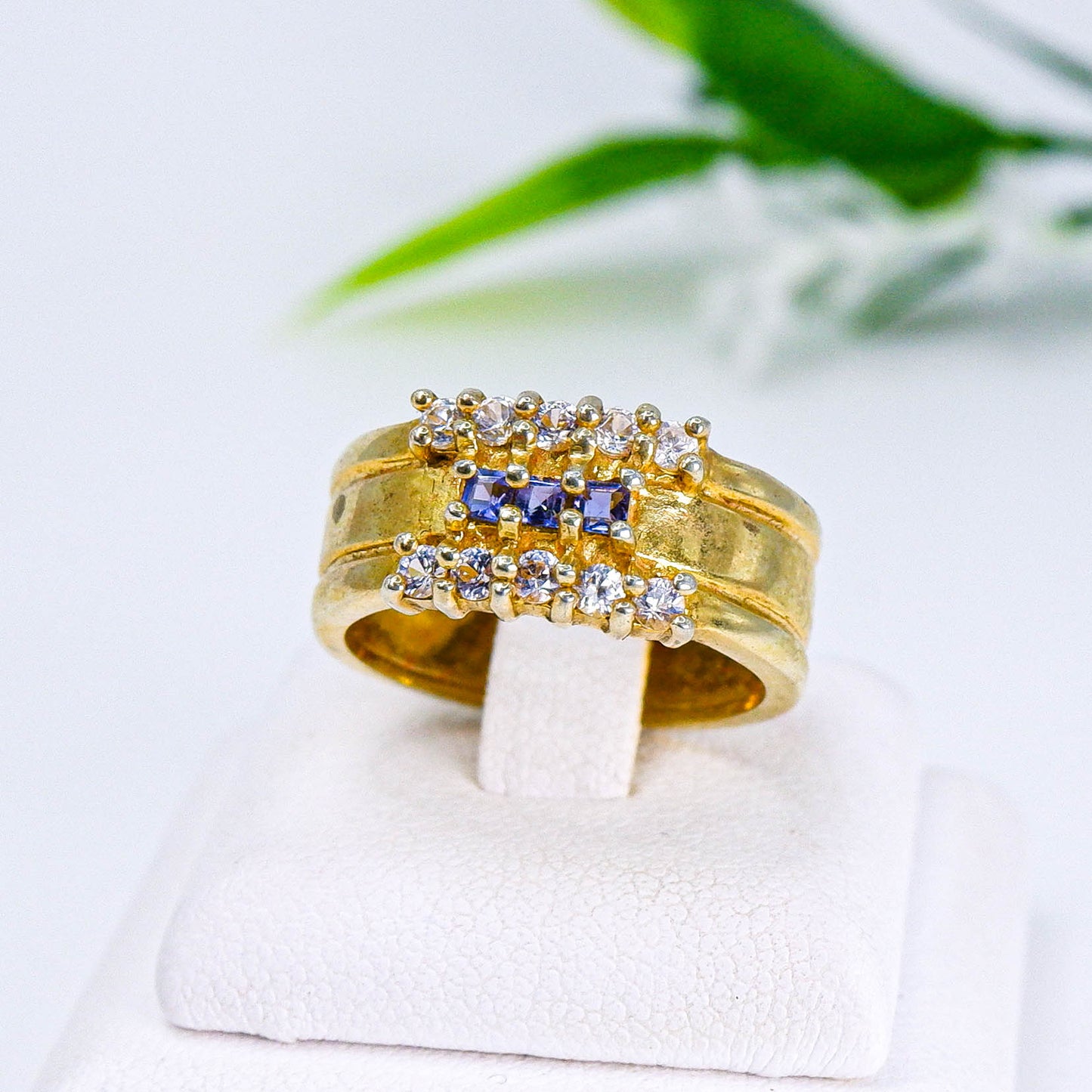 แหวนเงินแท้ 925 ฝังพลอย โรโดไลท์ (Rhodolite) + เซอร์คอน (Zircon)