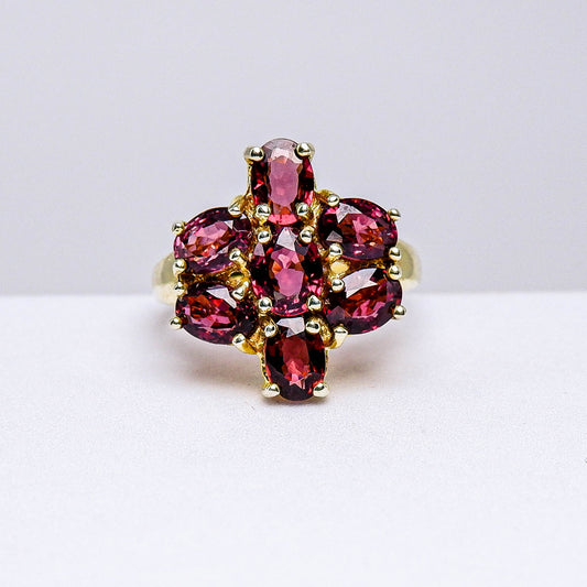แหวนเงินแท้ 925 ฝังพลอย โรโดไลท์ (Rhodolite)