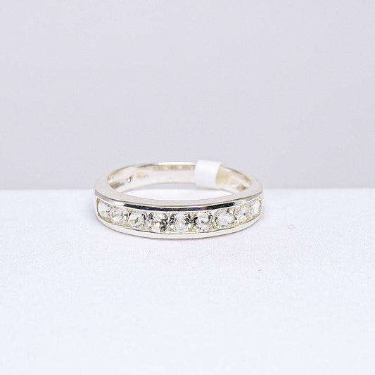 แหวนเงินแท้ 925 ฝังพลอย ไวท์โทพาส (whitetopaz)