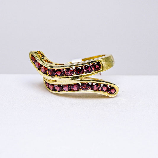 แหวนเงินแท้ 925 ฝังพลอย โรโดไลท์ (Rhodolite)