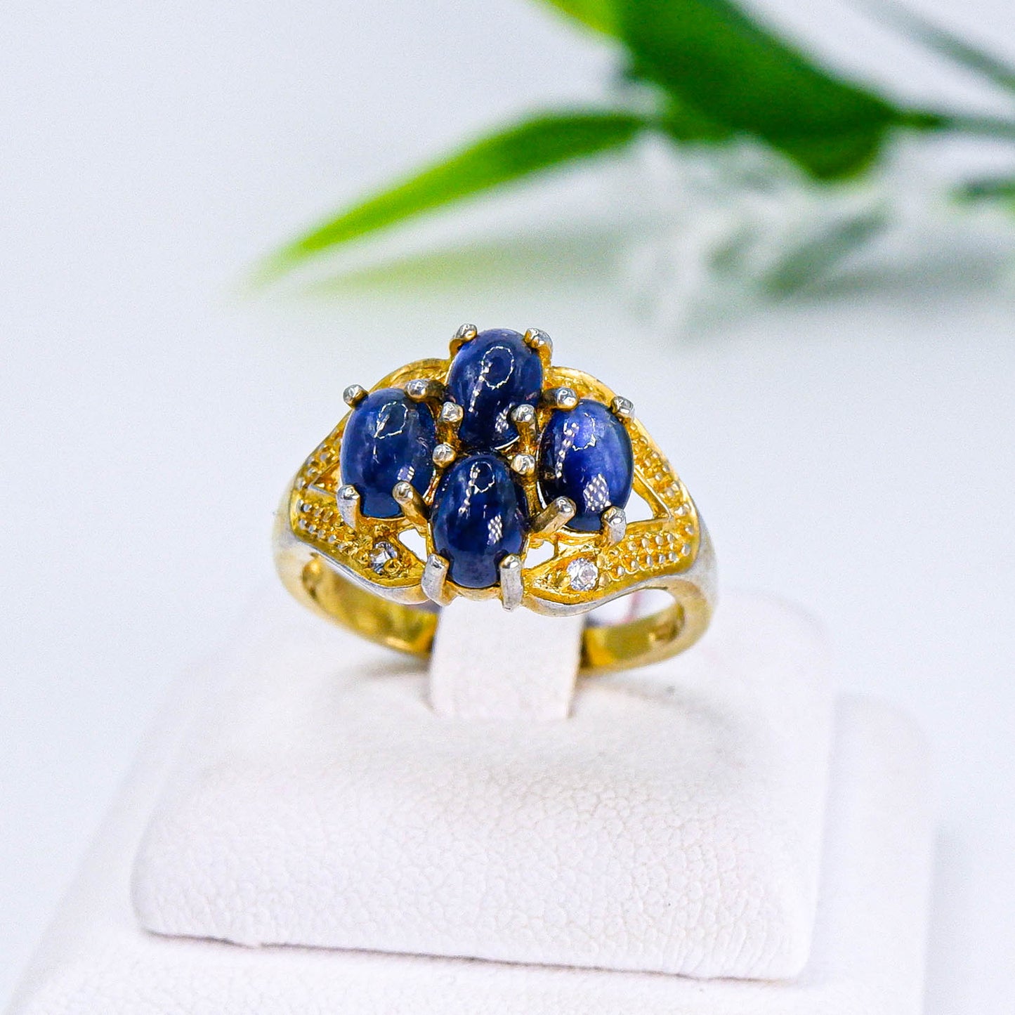 แหวนเงินแท้ 925 ฝังพลอย ไพลินกาญจน์ (Blue Sapphire) + ไวท์โทพาส (whitetopaz)