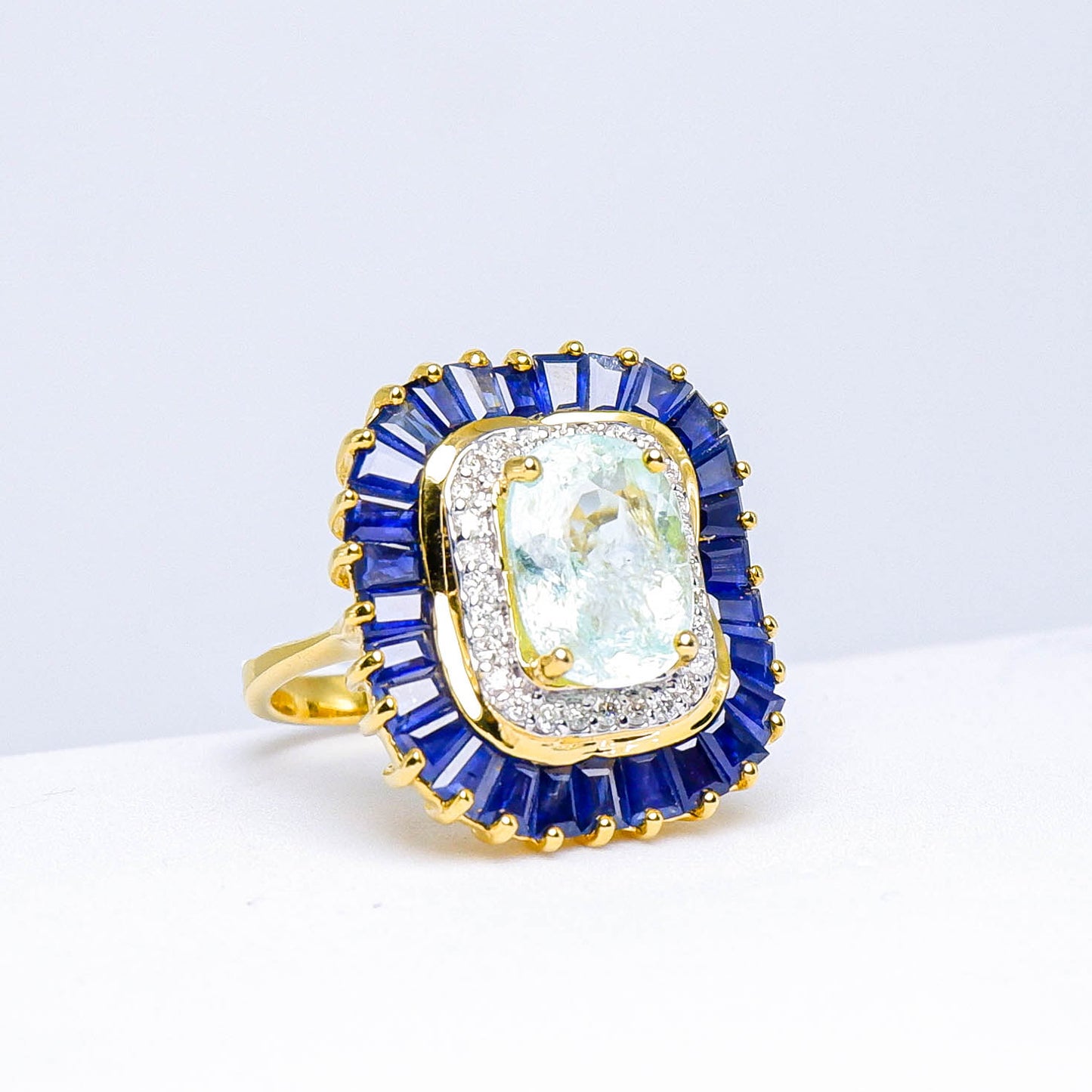 แหวนทอง9K ฝังพลอย พาไรบ้าทัวร์มาลีน (fancy sapphire) + ไพลินกาญจนบุรี (blue sapphire) + เพชร (Diamond)