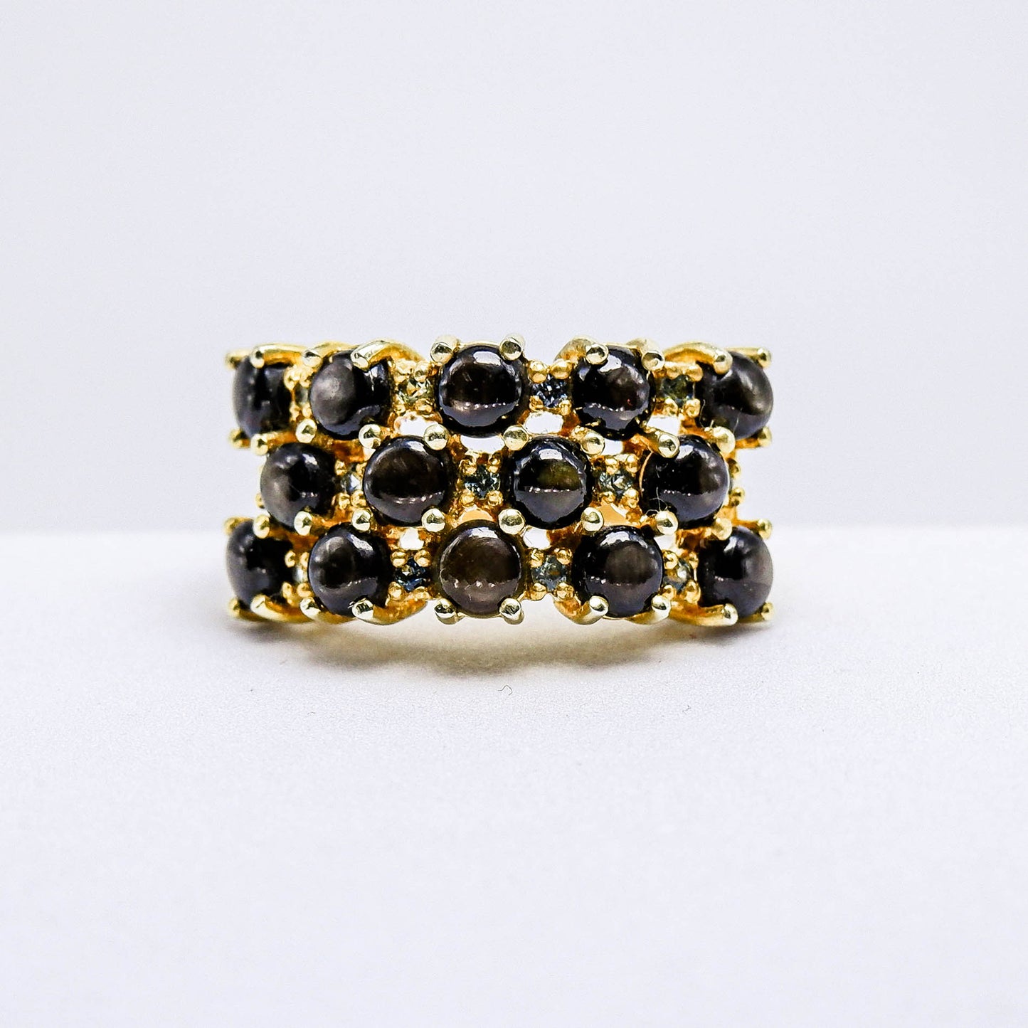 แหวนเงินแท้ 925 ฝังพลอย สตาร์บางกะจะ (Black Star Sapphire) + แซฟไฟร์บางกะจะ (Sapphire)