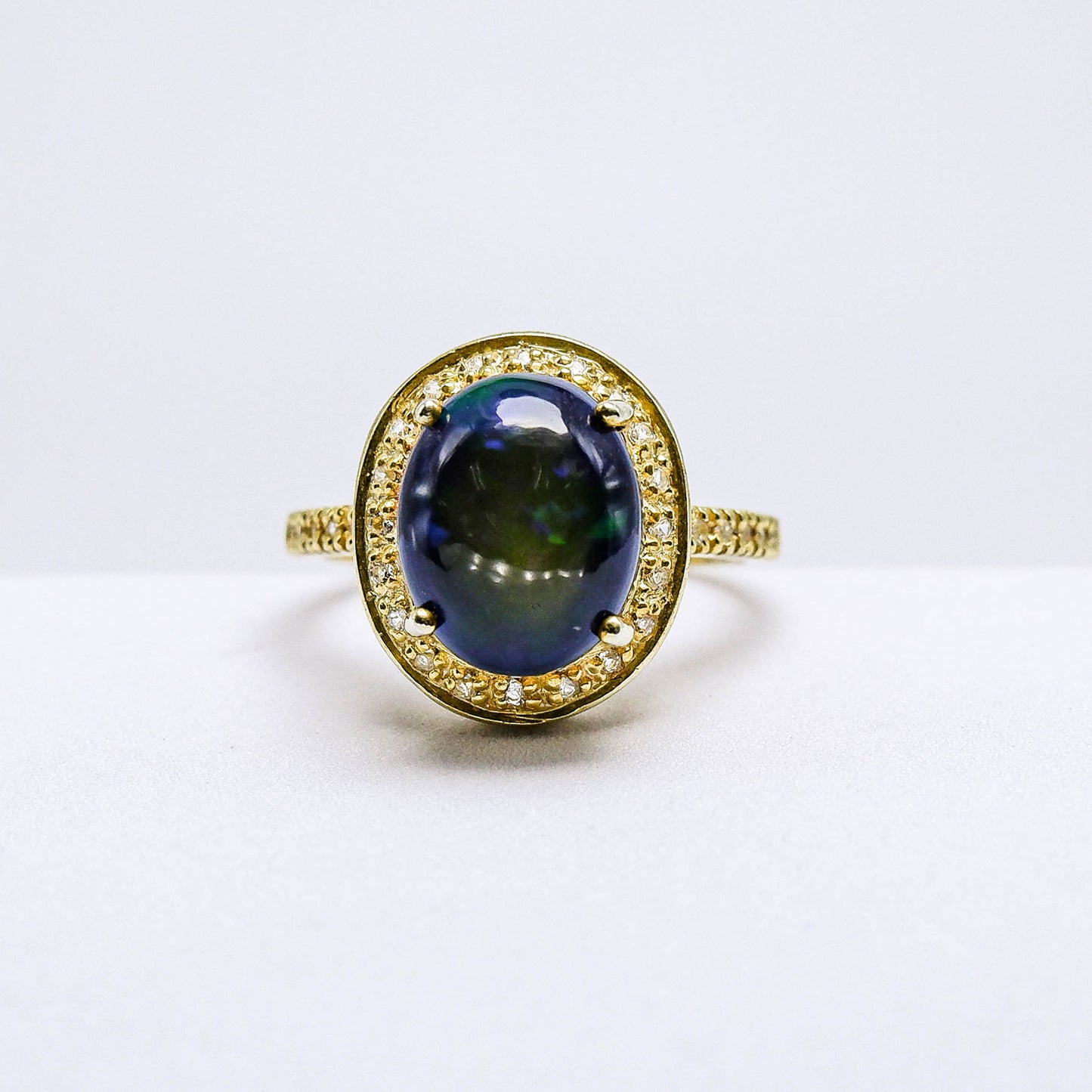 แหวนเงินแท้ 925 ฝังพลอย แบล็คโอปอล (Black Opal) + ไวท์โทพาส (whitetopaz)