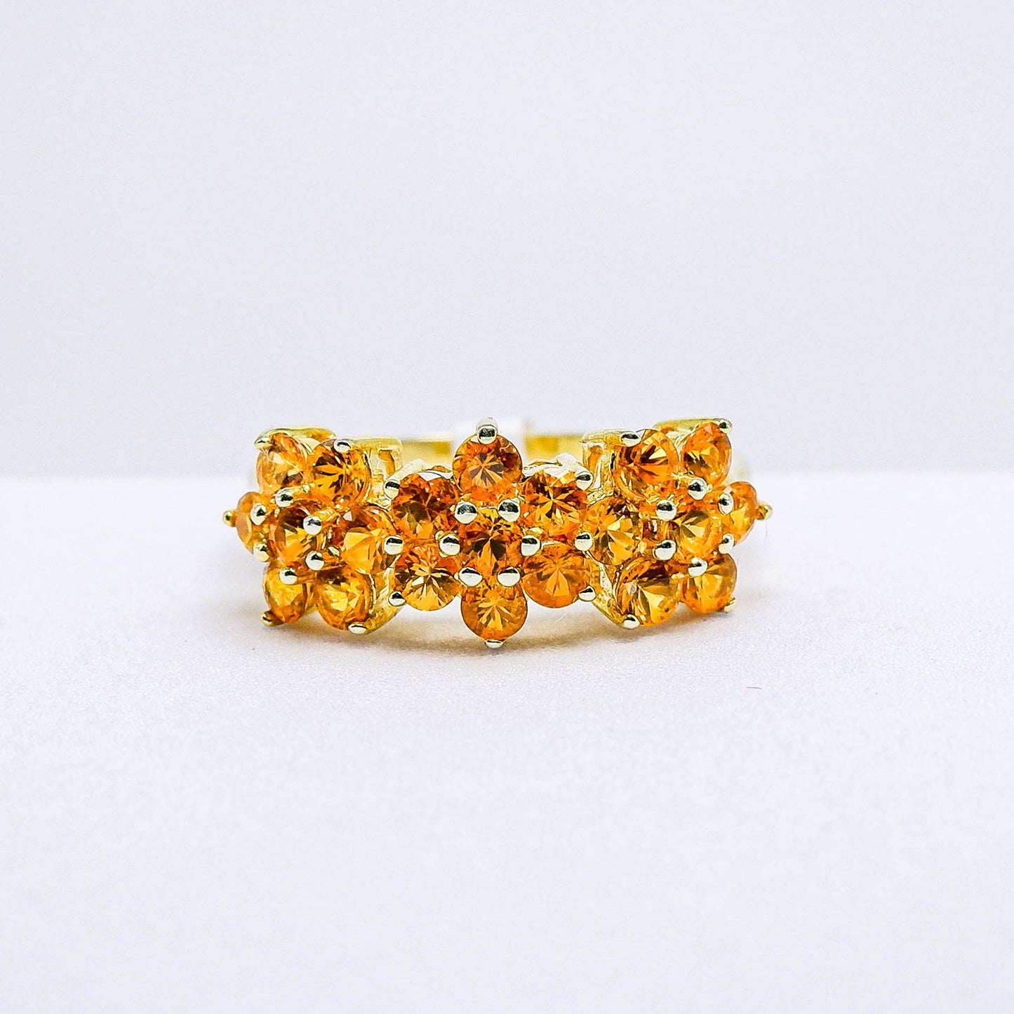 แหวนเงินแท้ 925 ฝังพลอย บุษราคัม (Yellow Sapphire)