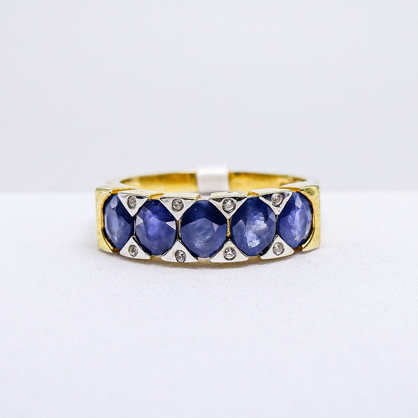 แหวนเงินแท้ 925 ฝังพลอย ไพลิน (Blue Sapphire) + เซอร์คอน (Zircon)