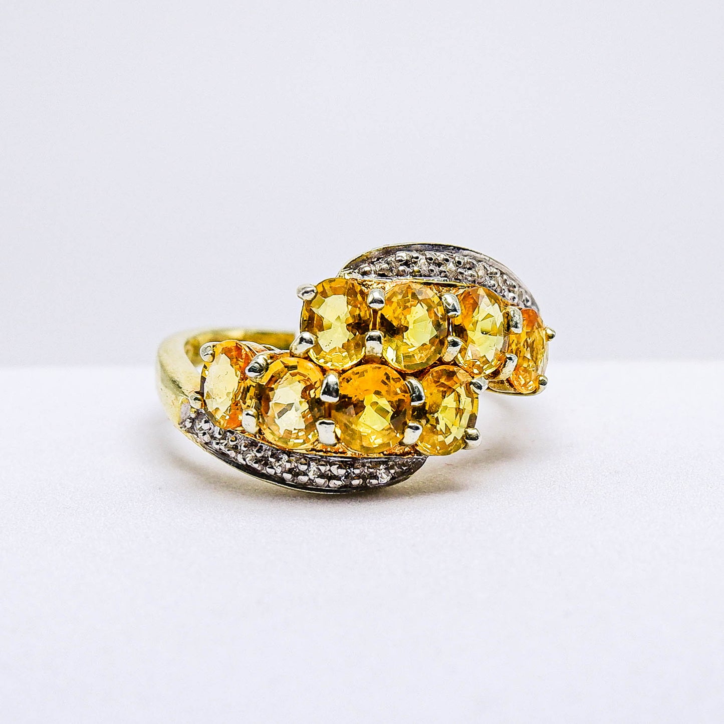 แหวนเงินแท้ 925 ฝังพลอย บุษราคัมบางกะจะ (Yellow Sapphire) + เซอร์คอน (Zircon)