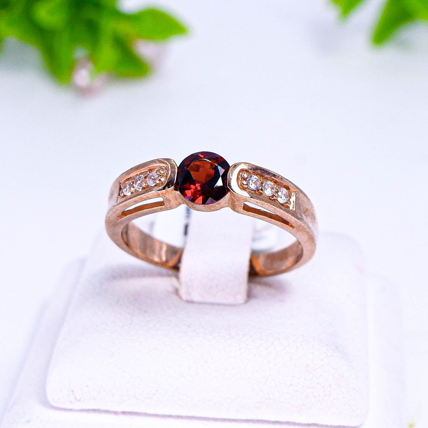 แหวนเงินแท้ 925 ฝังพลอย โกเมน (Garnet) + เซอร์คอน (Zircon)