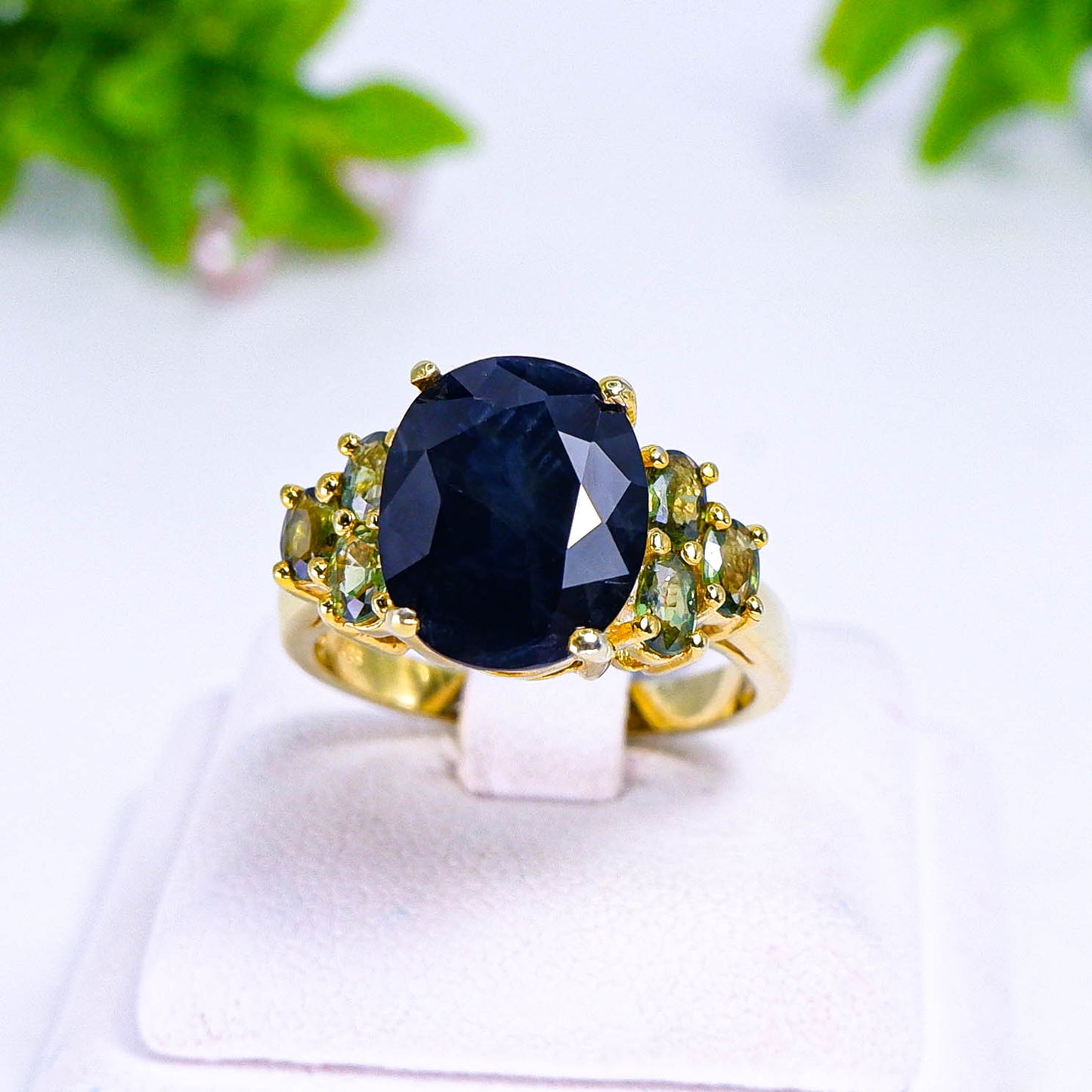 แหวนเงินแท้ 925 ฝังพลอย ไพลิน (Blue Sapphire) + เขียวส่อง (green Sapphire)