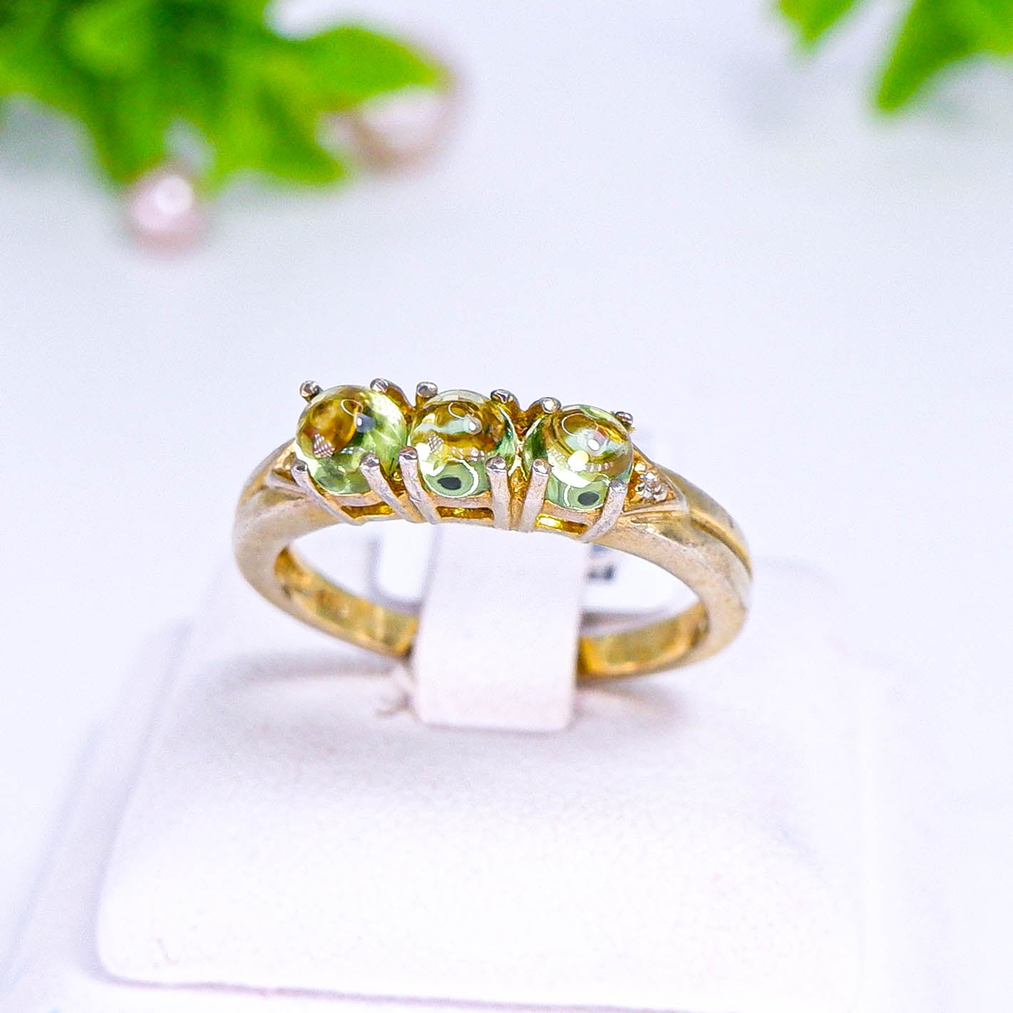 แหวนเงินแท้ 925 ฝังพลอย เพอริดอท (Peridot) + ไวท์โทพาส (whitetopaz)