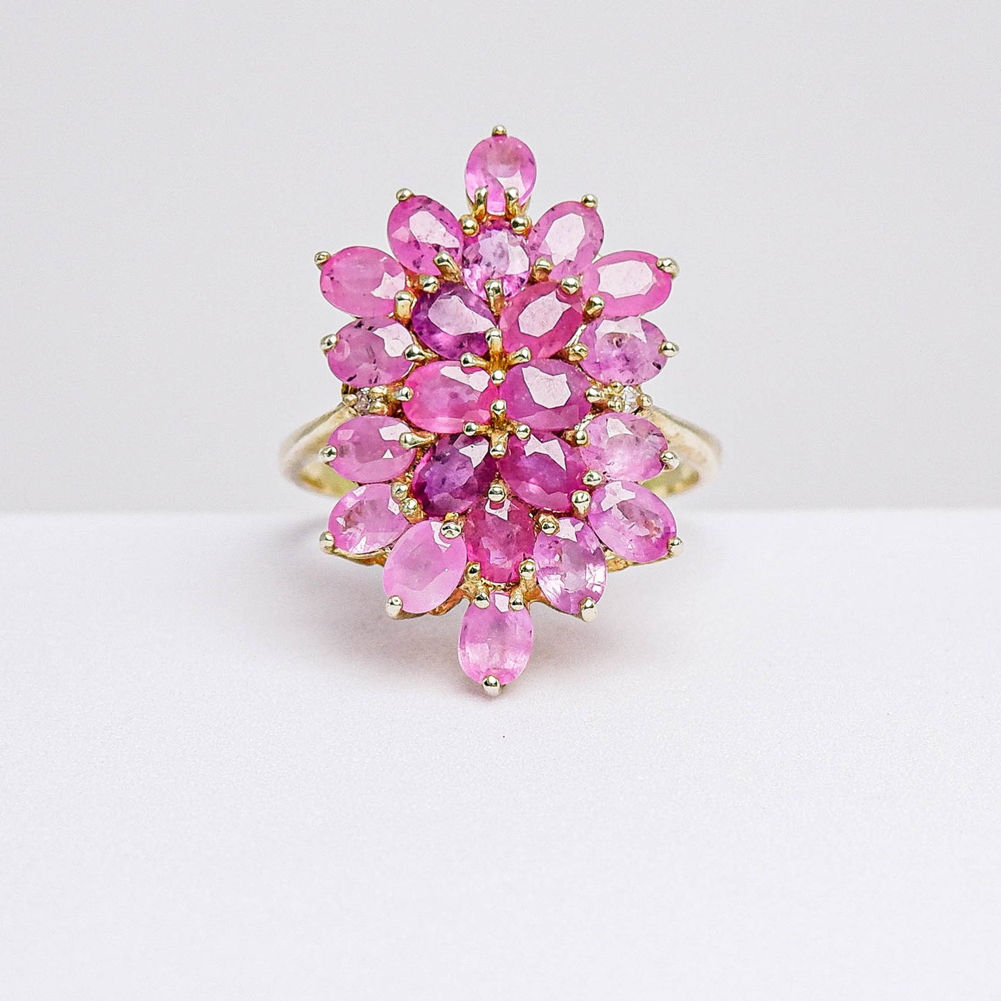 แหวนเงินแท้ 925 ฝังพลอย ทับทิมเวียดนาม (Vietnamese Ruby) + ไวท์โทพาส (whitetopaz)