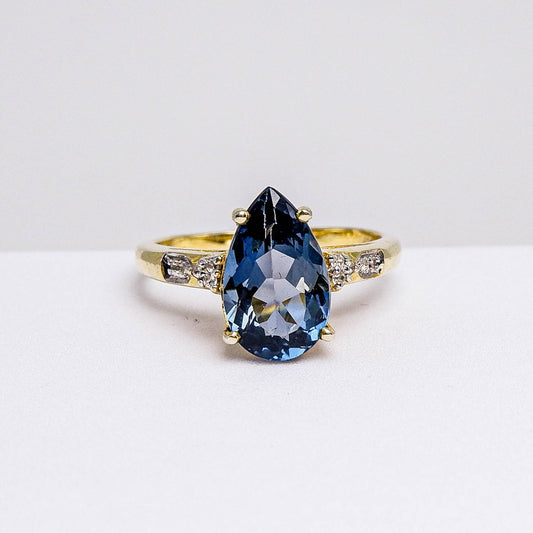 แหวนเงินแท้ 925 ฝังพลอย ลอนดอนบลู (London Blue) + เซอร์คอน (Zircon)