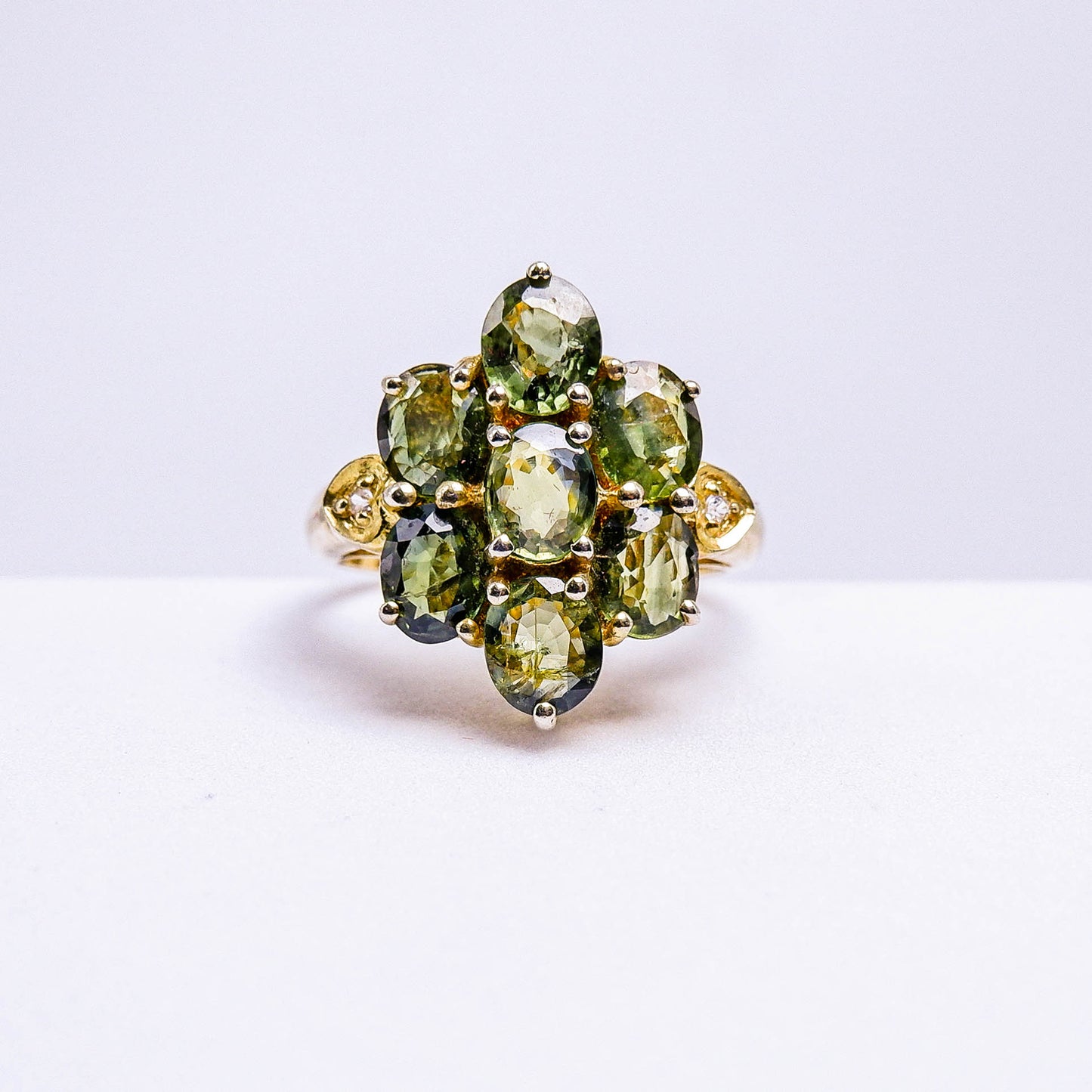 แหวนเงินแท้ 925 ฝังพลอย เขียวส่อง (green Sapphire) + ไวท์โทพาส (whitetopaz)