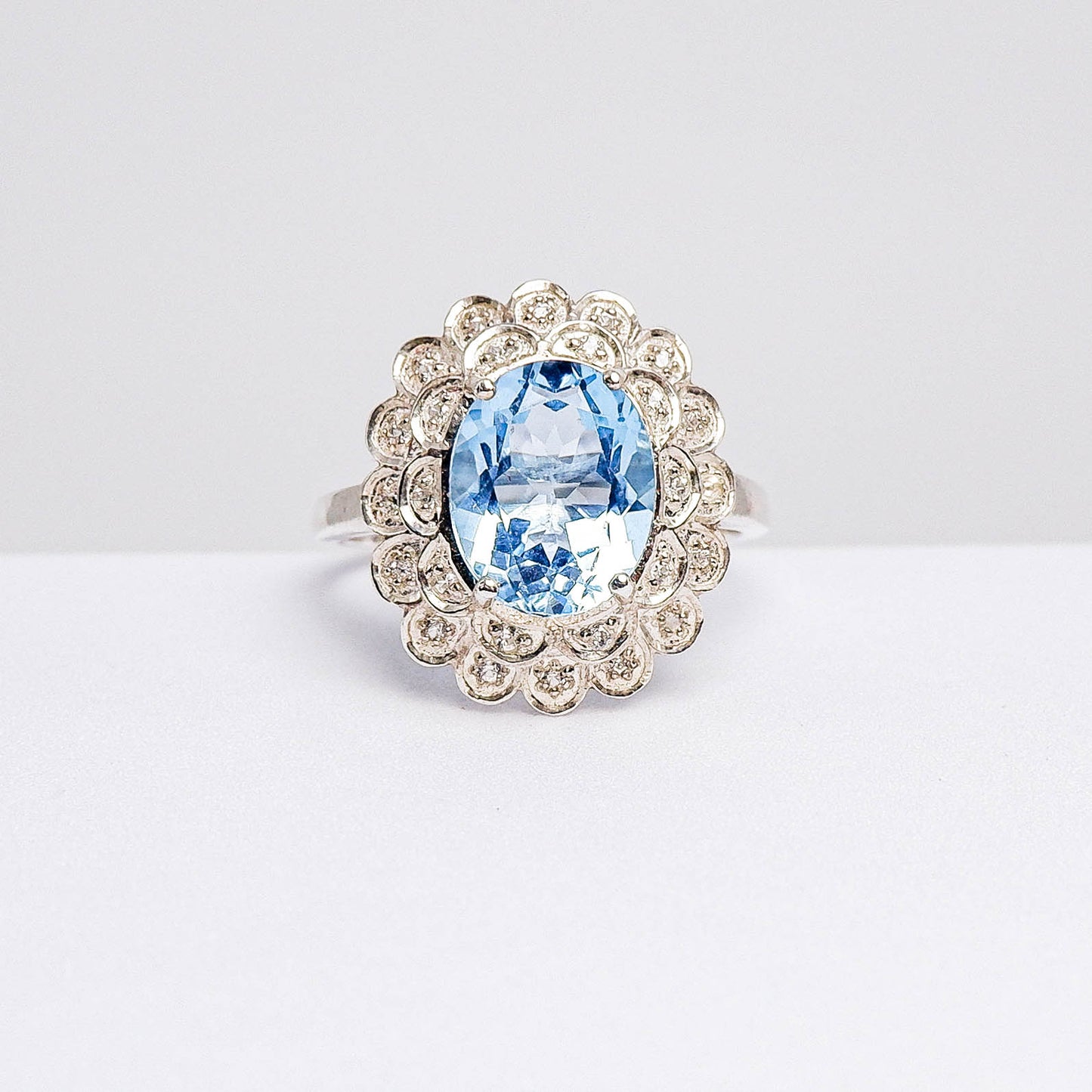 แหวนเงินแท้ 925 ฝังพลอย บลูโทพาส (Blue Topaz) + เซอร์คอน (Zircon)
