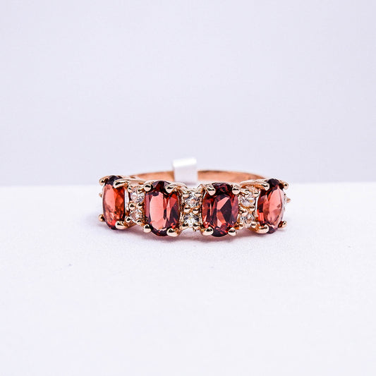 แหวนเงินแท้ 925 ฝังพลอย โกเมน (Garnet) + เซอร์คอน (Zircon)