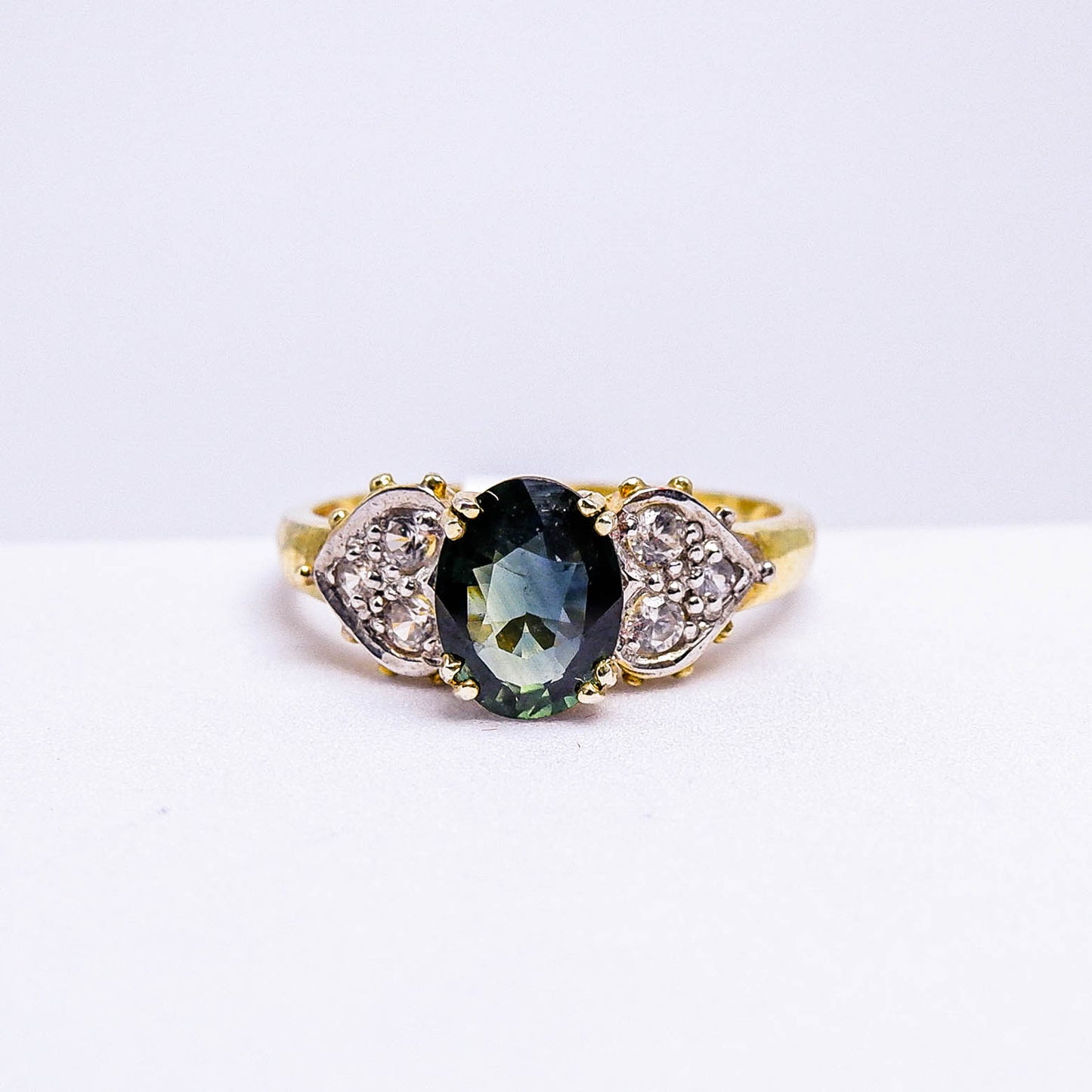 แหวนเงินแท้ 925 ฝังพลอย เขียวส่อง (green Sapphire) + เซอร์คอน (Zircon)