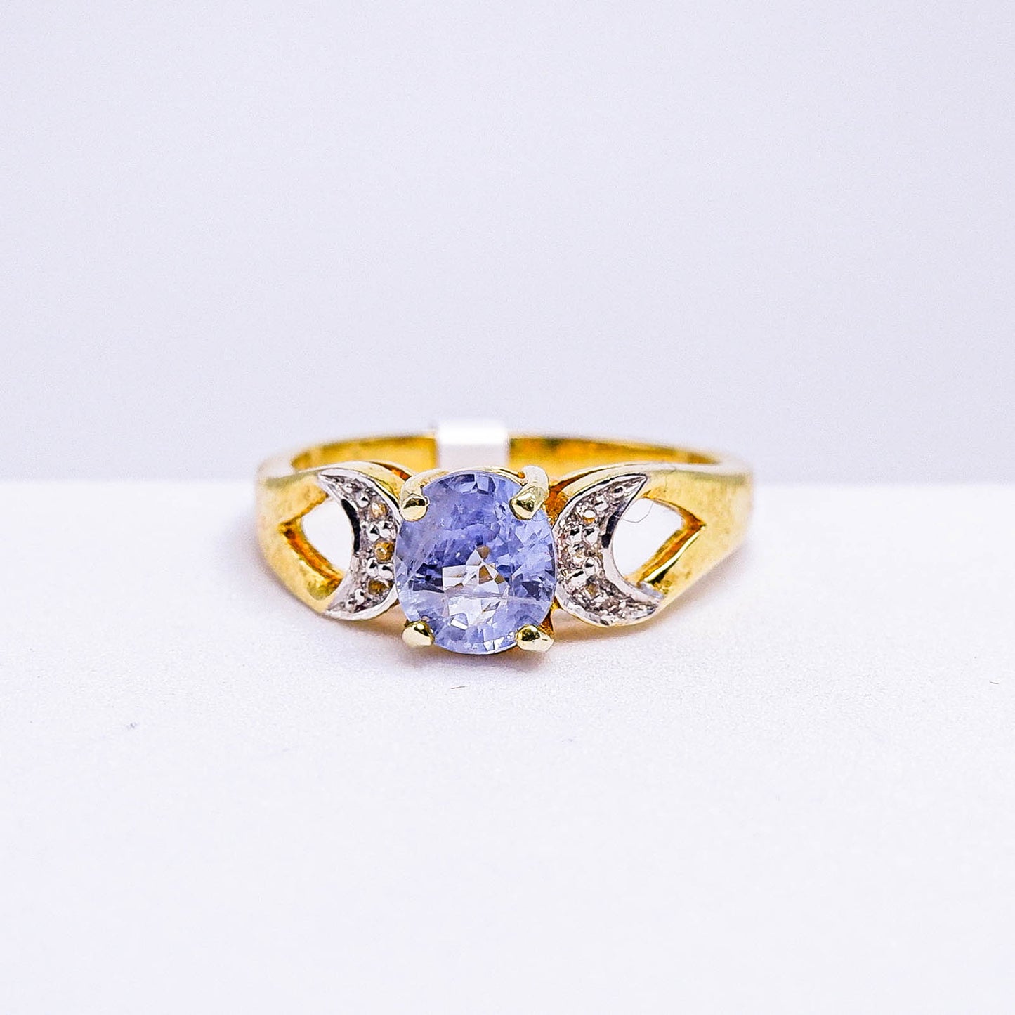 แหวนเงินแท้ 925 ฝังพลอย ไพลินศรีลังกา (Ceylon Sapphire) + ไวท์โทพาส (whitetopaz)