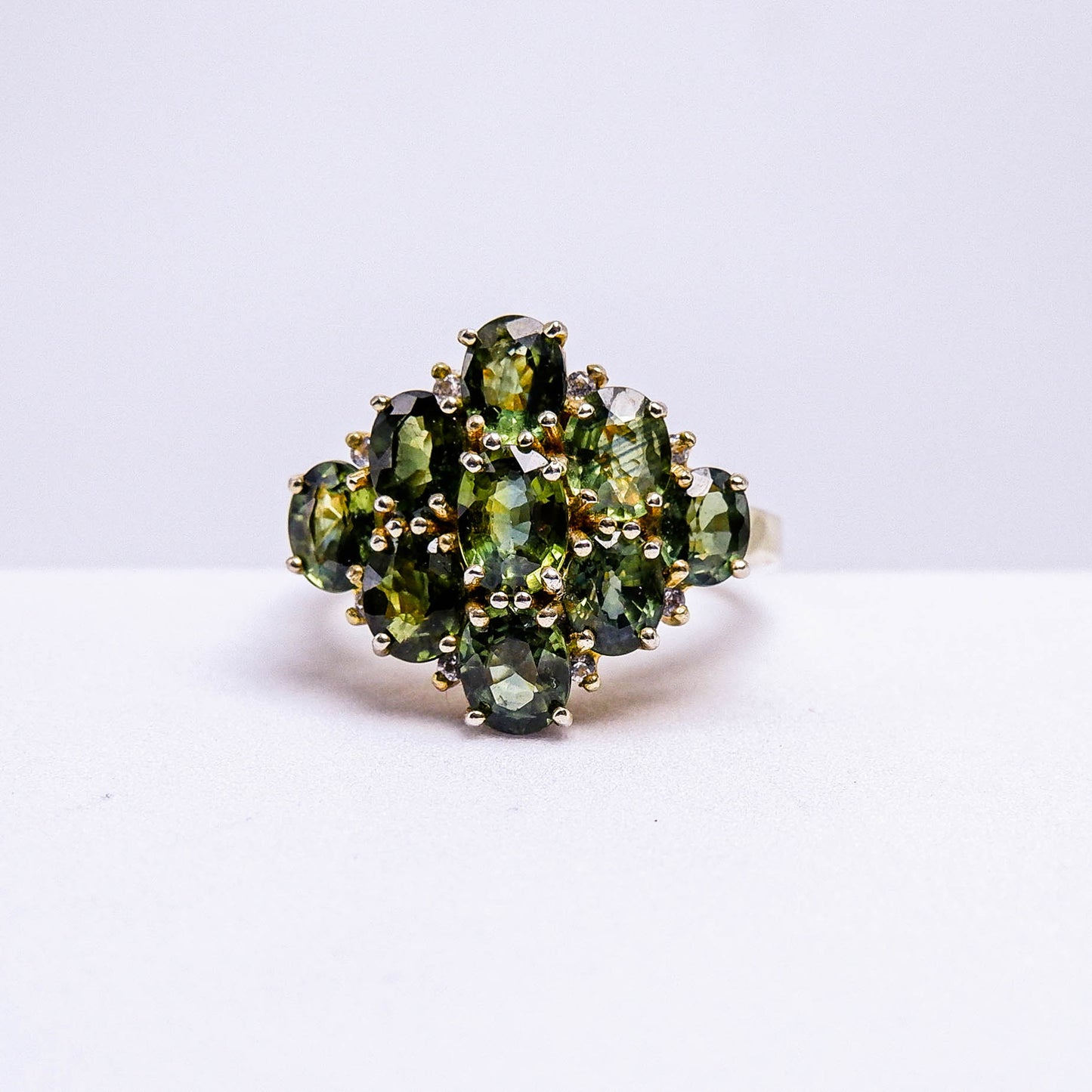 แหวนเงินแท้ 925 ฝังพลอย เขียวส่อง (green Sapphire) + ไวท์โทพาส (whitetopaz)