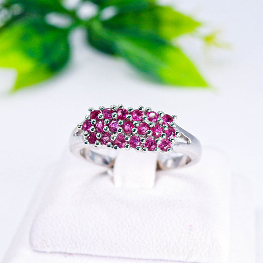 แหวนเงินแท้ 925 ฝังพลอย ทับทิมไทย (Siam Ruby)