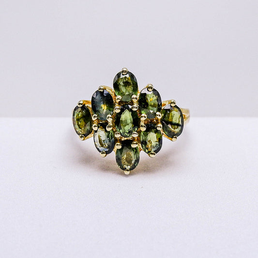 แหวนเงินแท้ 925 ฝังพลอย เขียวส่องบางกะจะ (green Sapphire)