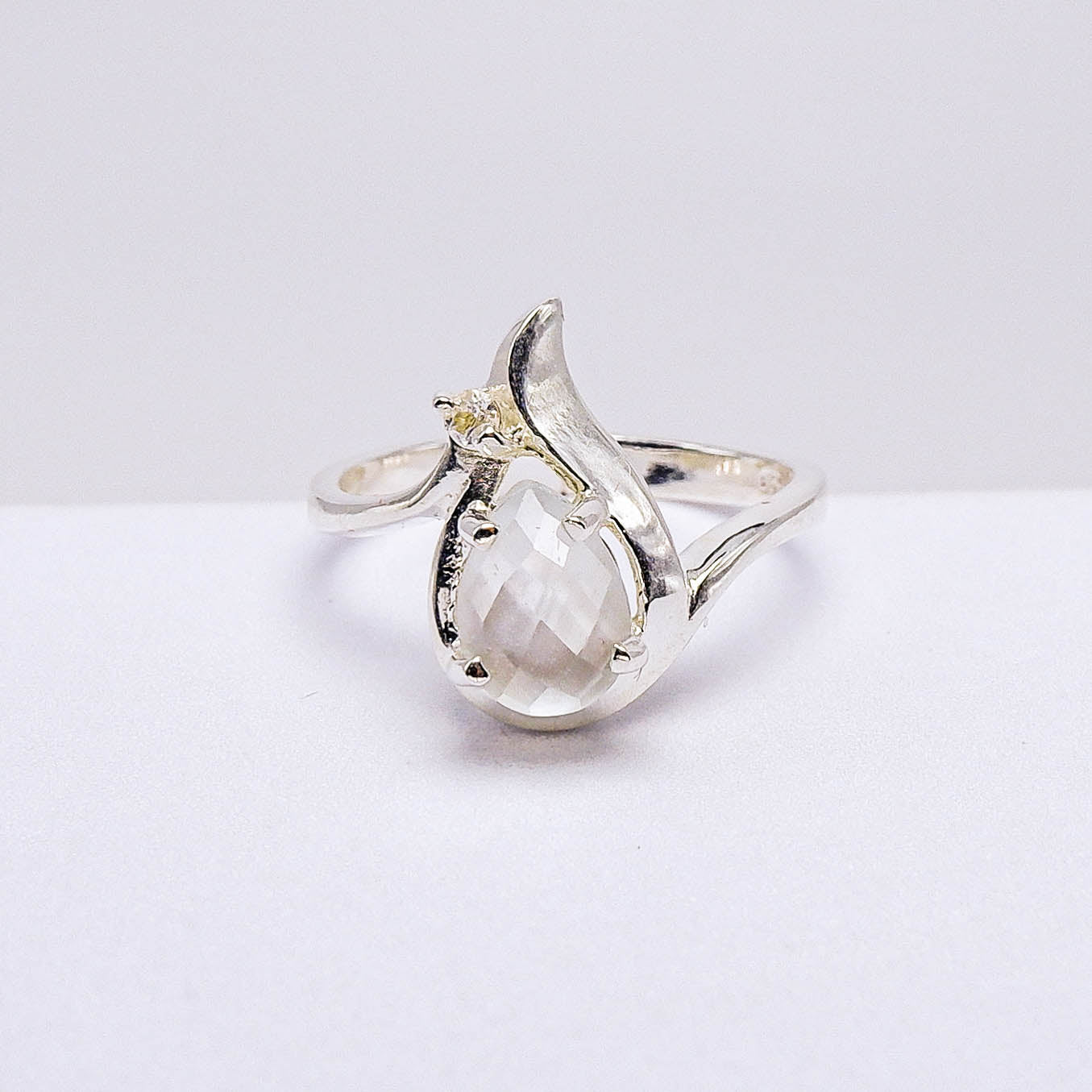แหวนเงินแท้ 925 ฝังพลอย อความารีน (Aqua marin) + ไวท์โทพาส (whitetopaz)