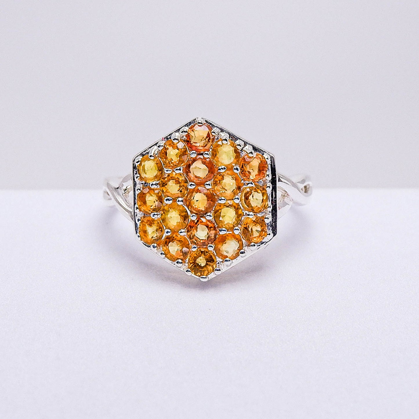 แหวนเงินแท้ 925 ฝังพลอย แซฟไฟร์ Sapphire)