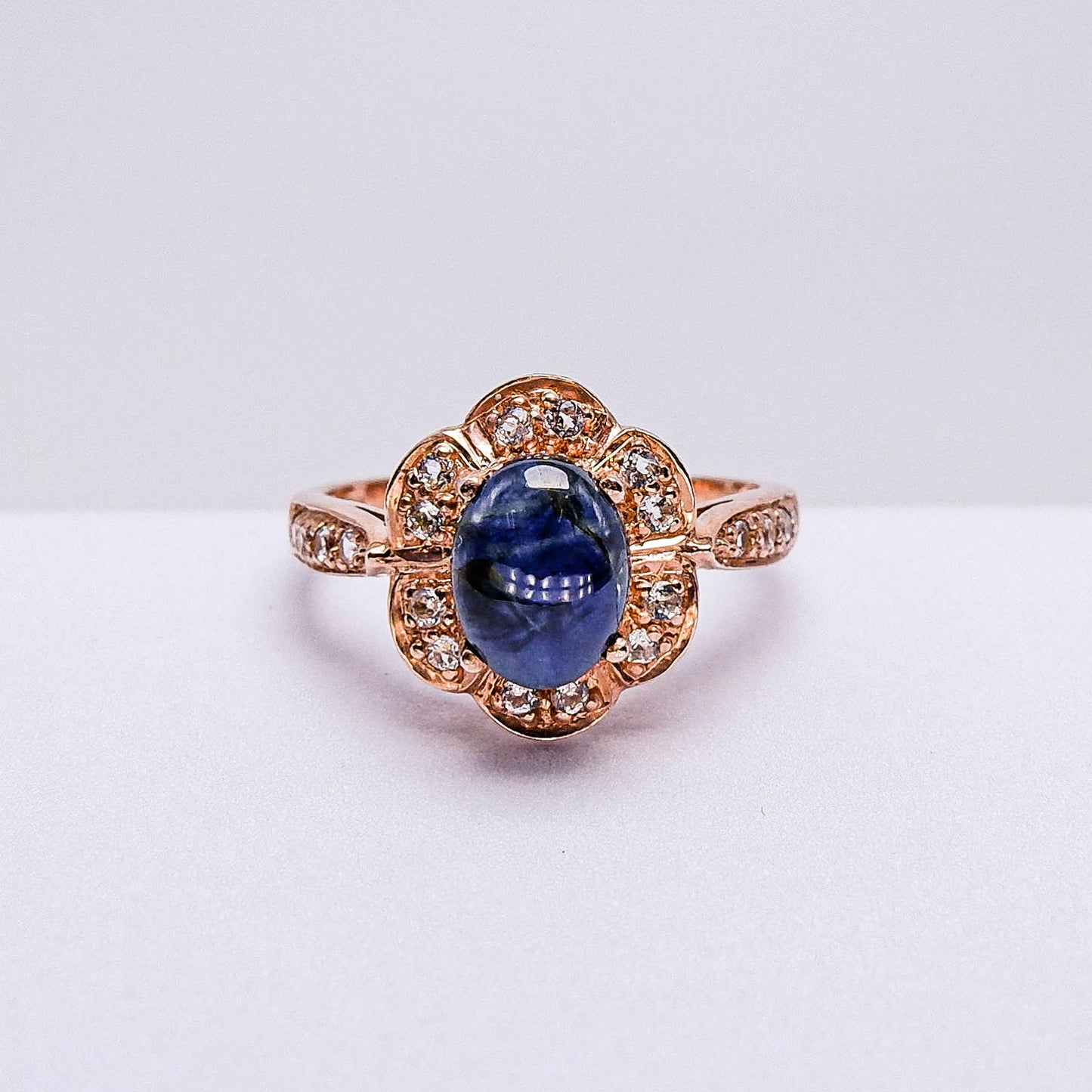 แหวนเงินแท้ 925 ฝังพลอย ไพลิน (Blue Sapphire) + ไวท์โทพาส (whitetopaz)