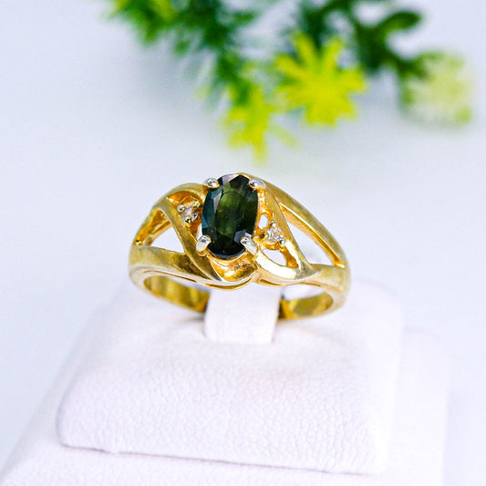 แหวนเงินแท้ 925 ฝังพลอย เขียวส่อง (green Sapphire) + โทพาส (Topaz)