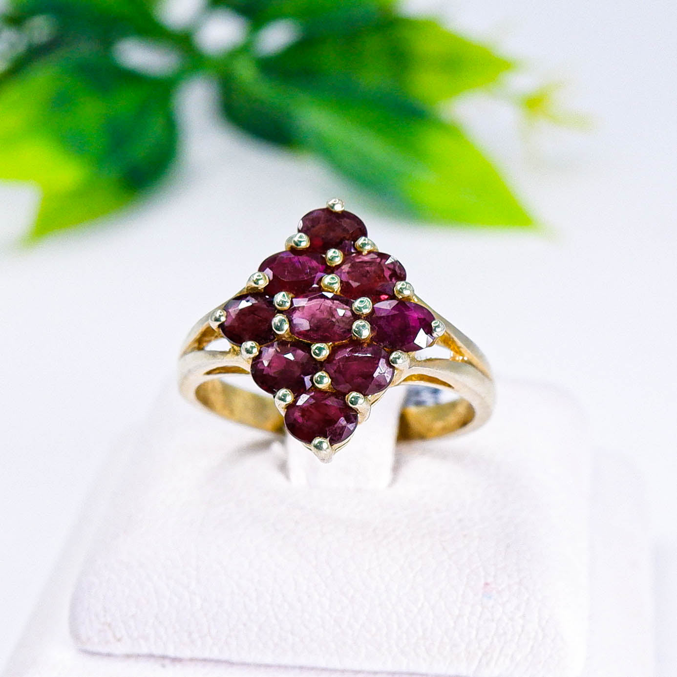 แหวนเงินแท้ 925 ฝังพลอย สปิเนล (Spinel)