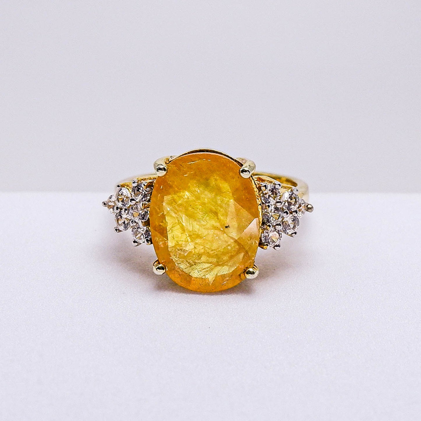 แหวนเงินแท้ 925 ฝังพลอย บุษราคัมบางกะจะ (Yellow Sapphire) + เซอร์คอน (Zircon)