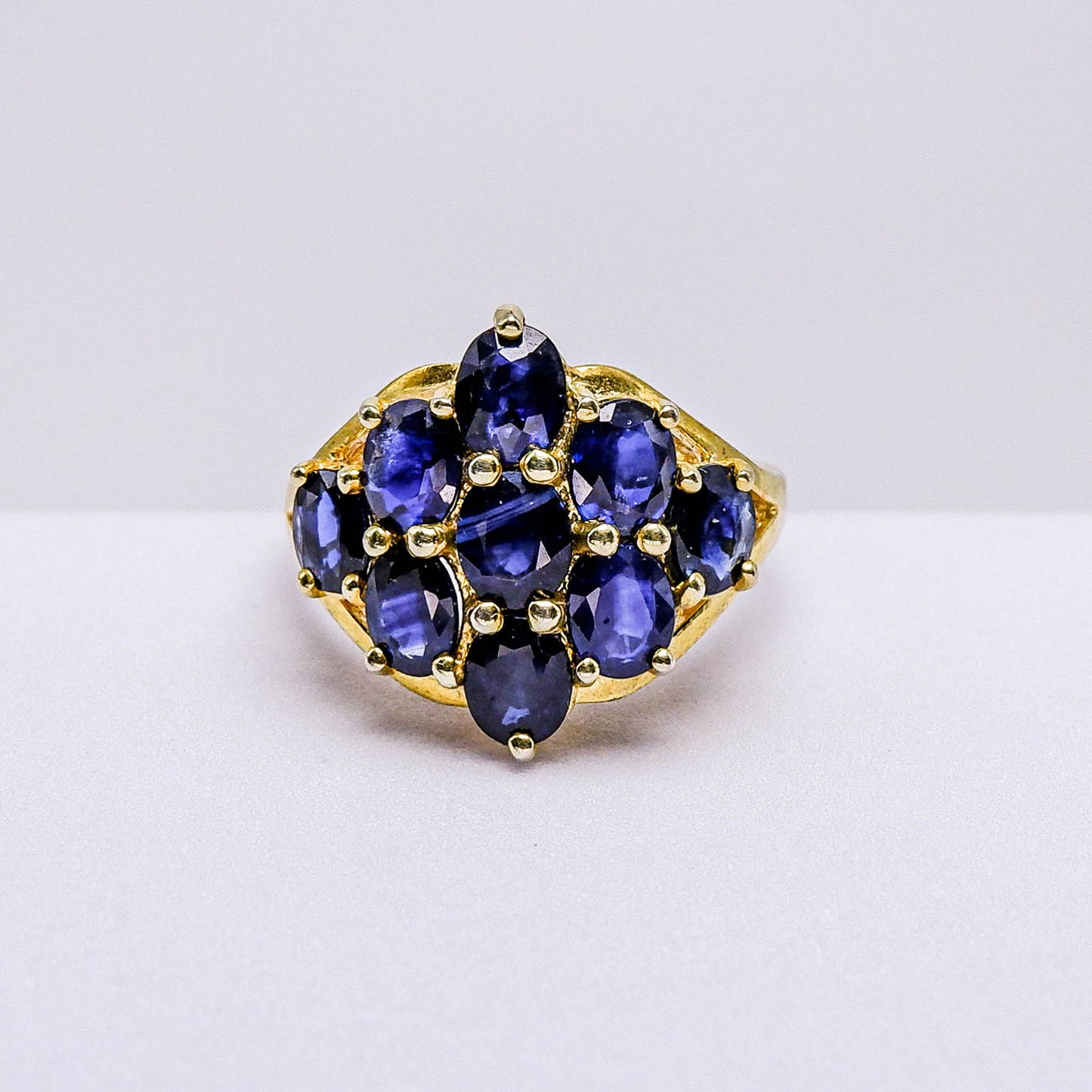 แหวนเงินแท้ 925 ฝังพลอย ไพลิน (Blue Sapphire)