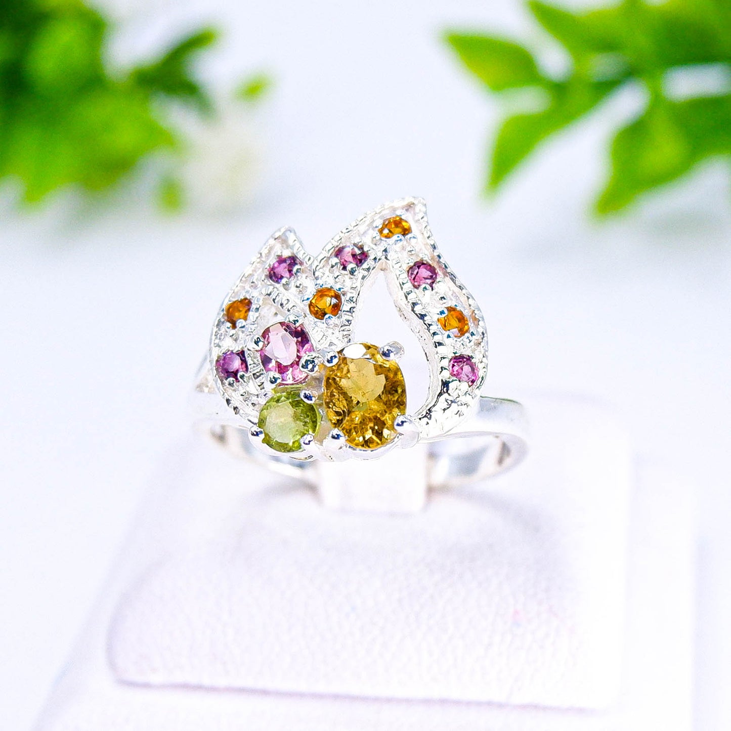 แหวนเงินแท้ 925 ฝังพลอย ทัวมาลีน (Tourmaline) + อเมทิสต์ (Amethyst) + สเปสซาไทต์ (Spessartite Garnet)