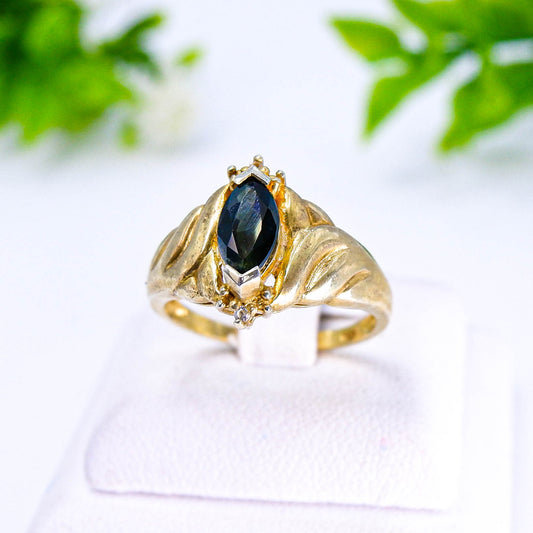 แหวนเงินแท้ 925 ฝังพลอย เขียวส่อง (green Sapphire) + โทพาส (Topaz)