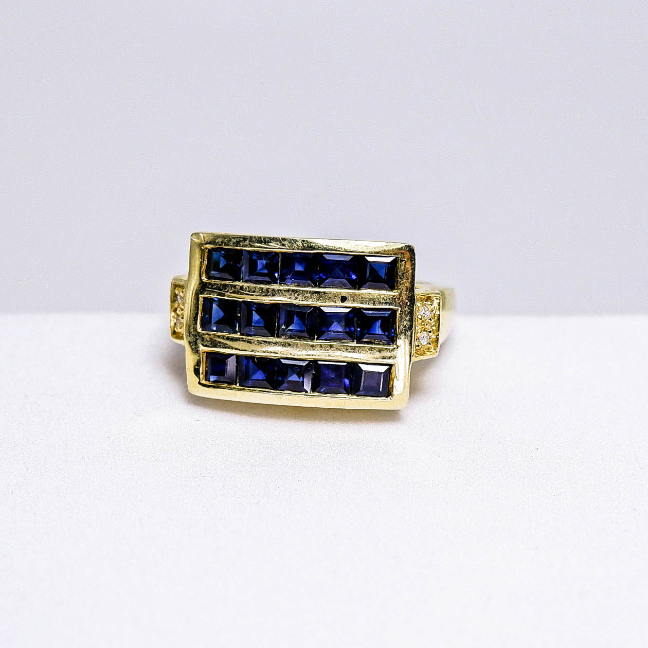 แหวนเงินแท้ 925 ฝังพลอย ไพลิน (Blue Sapphire) + เซอร์คอน (Zircon)